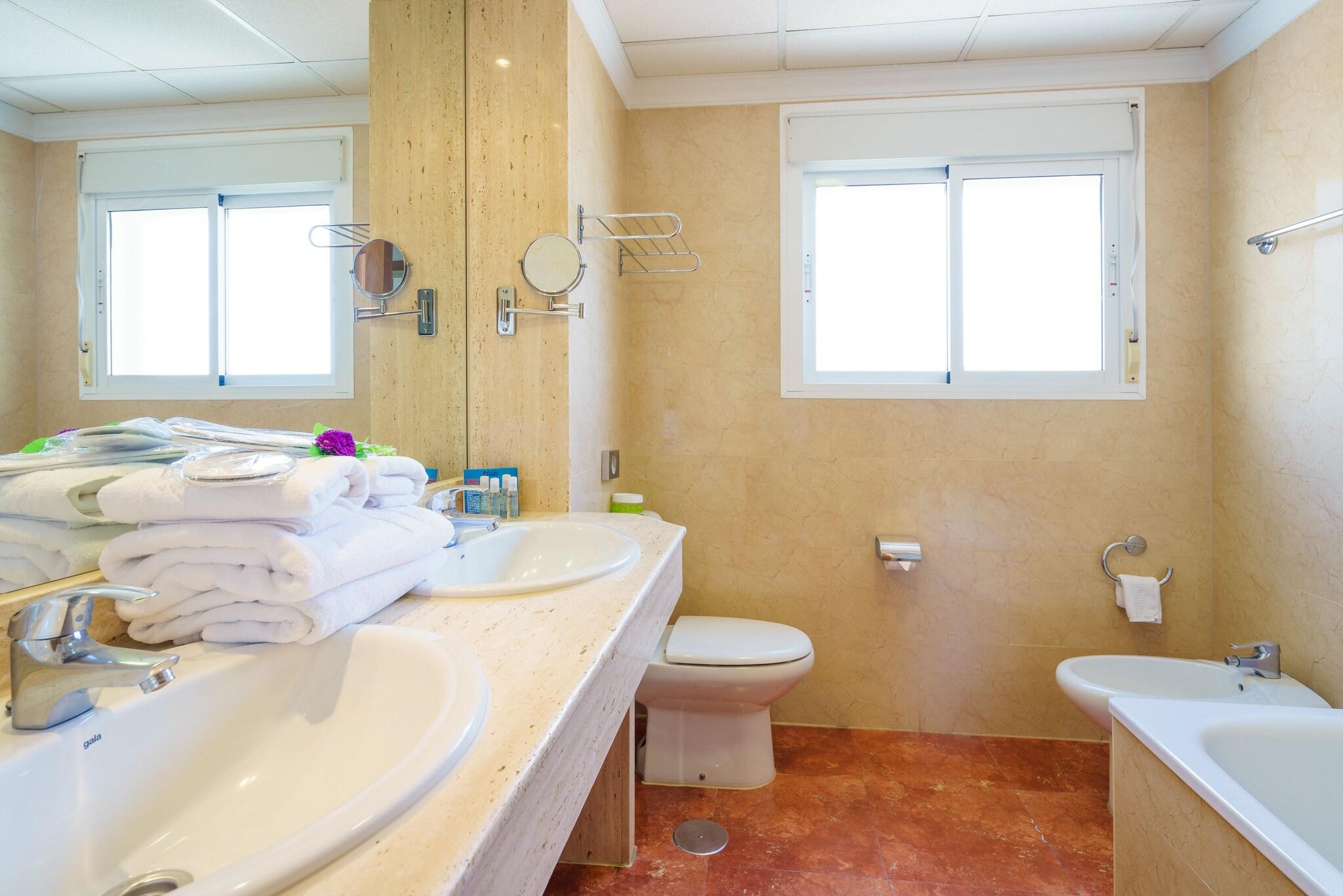 Twin Sea View with Terrace