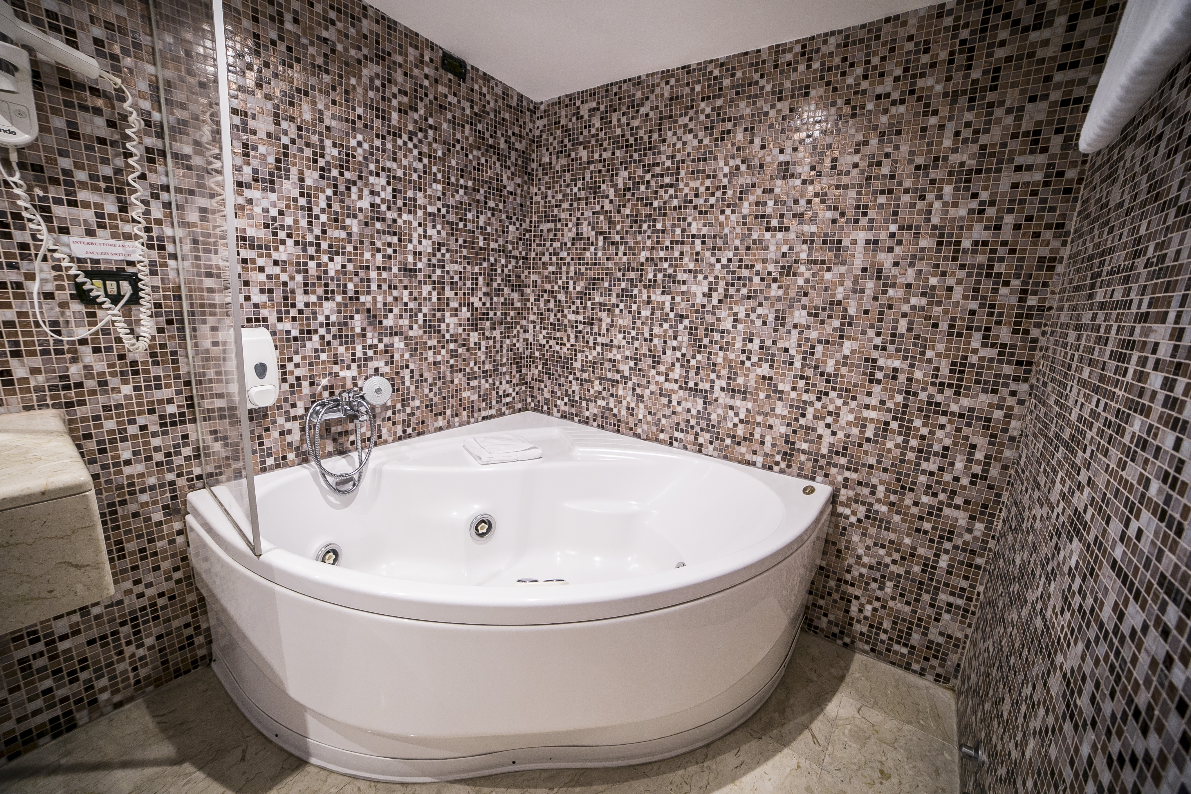 Double Deluxe with Jacuzzi