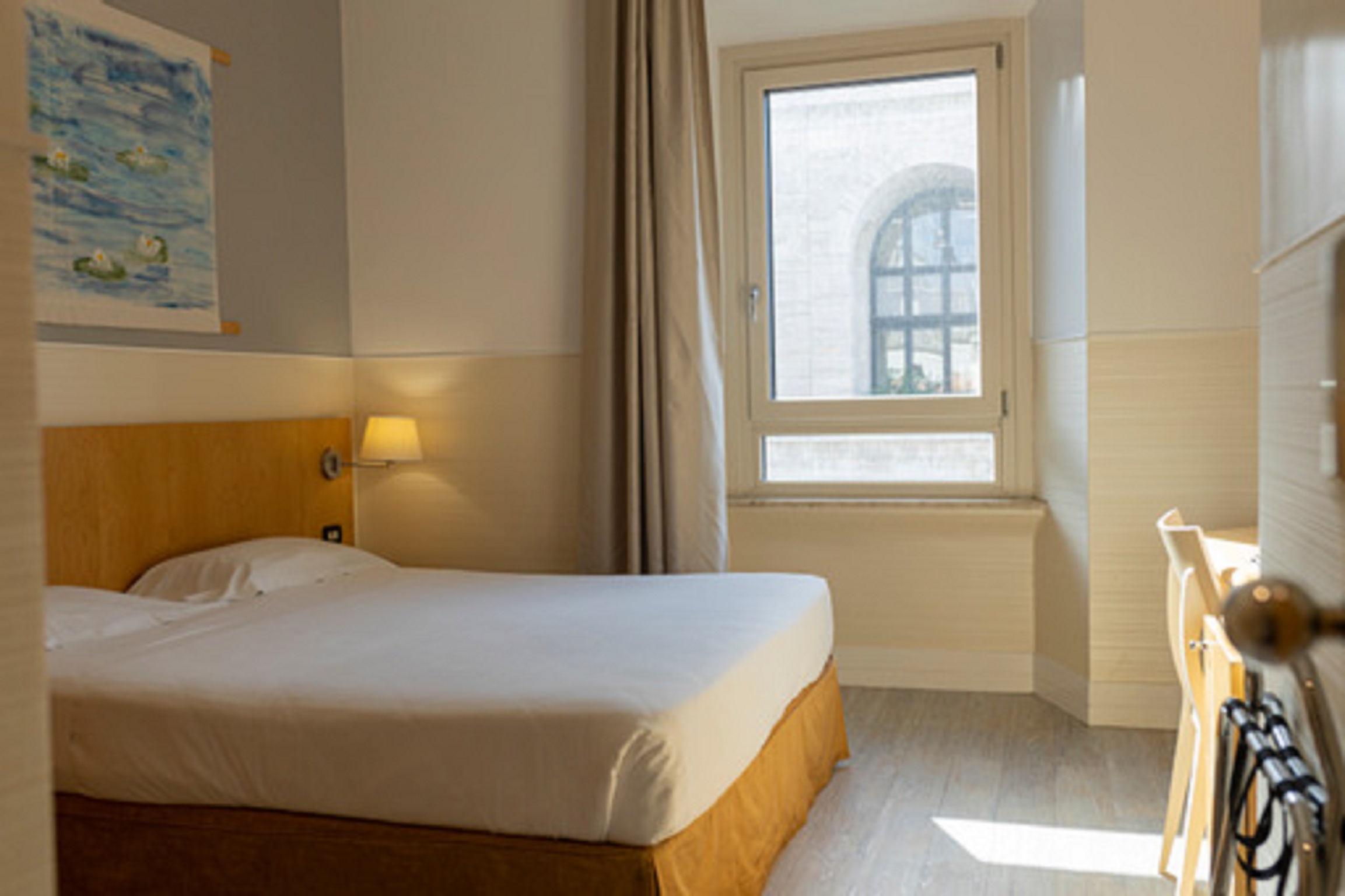 Double or Twin Standard