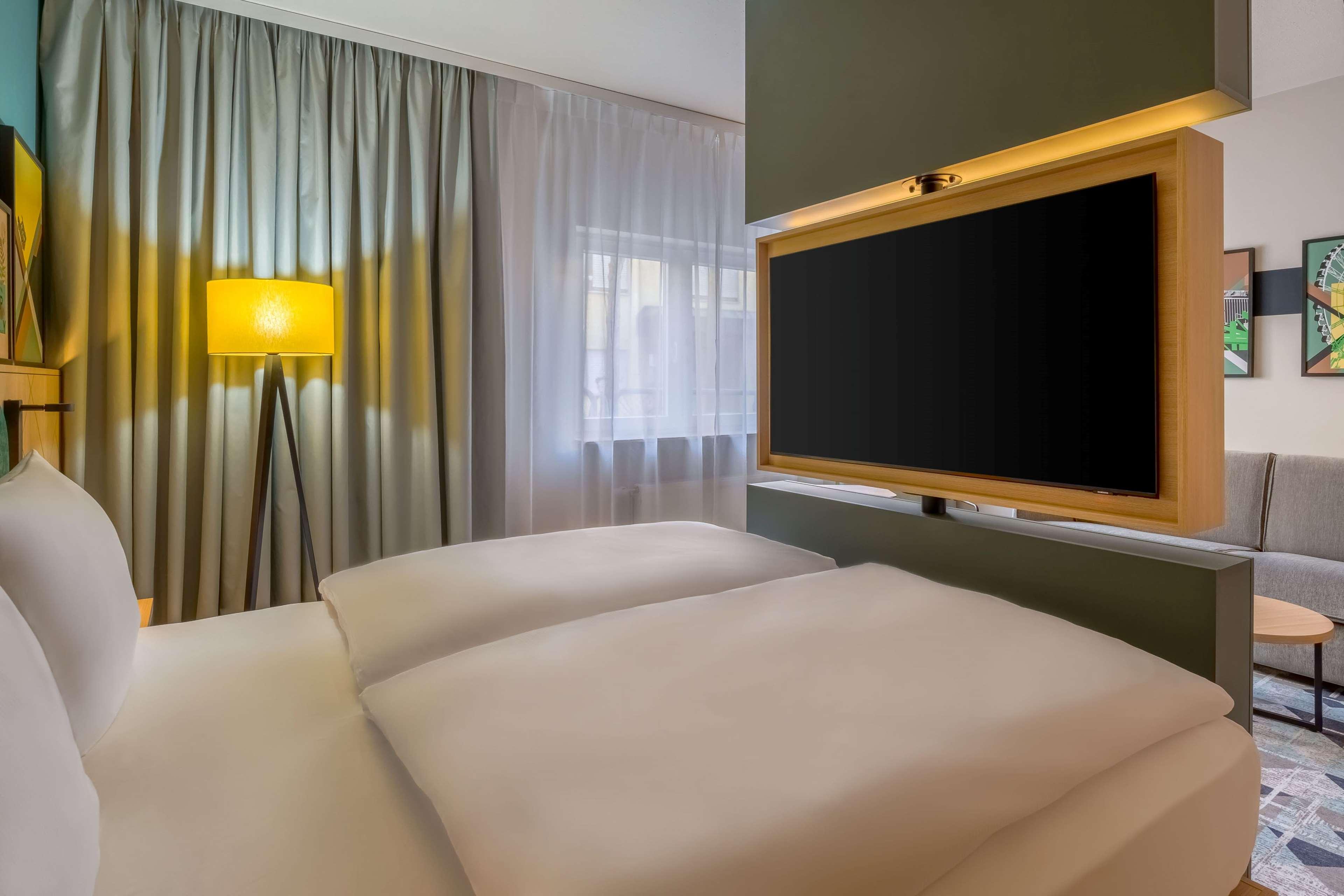 Double King Size Bed