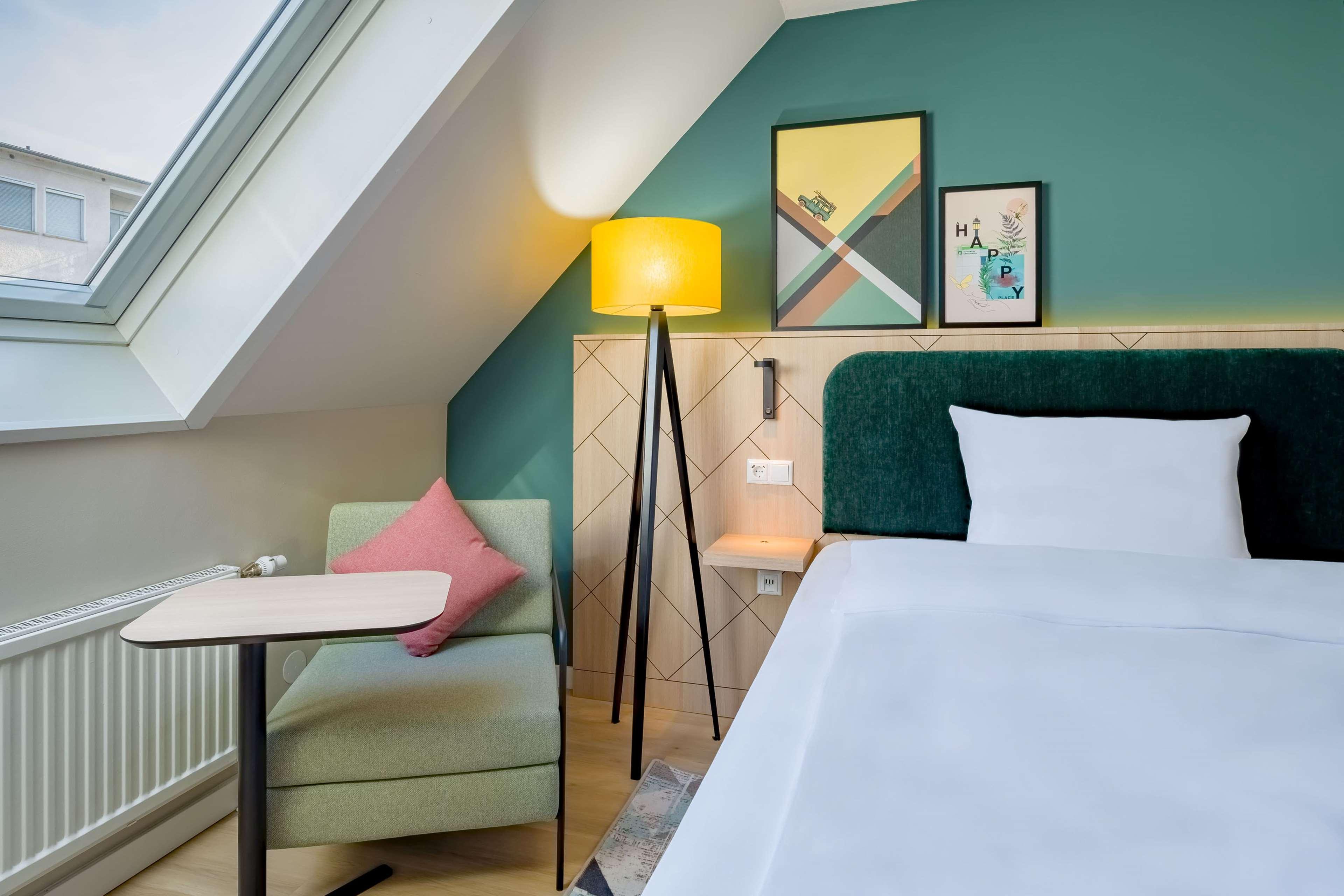 Double Queen Size Bed