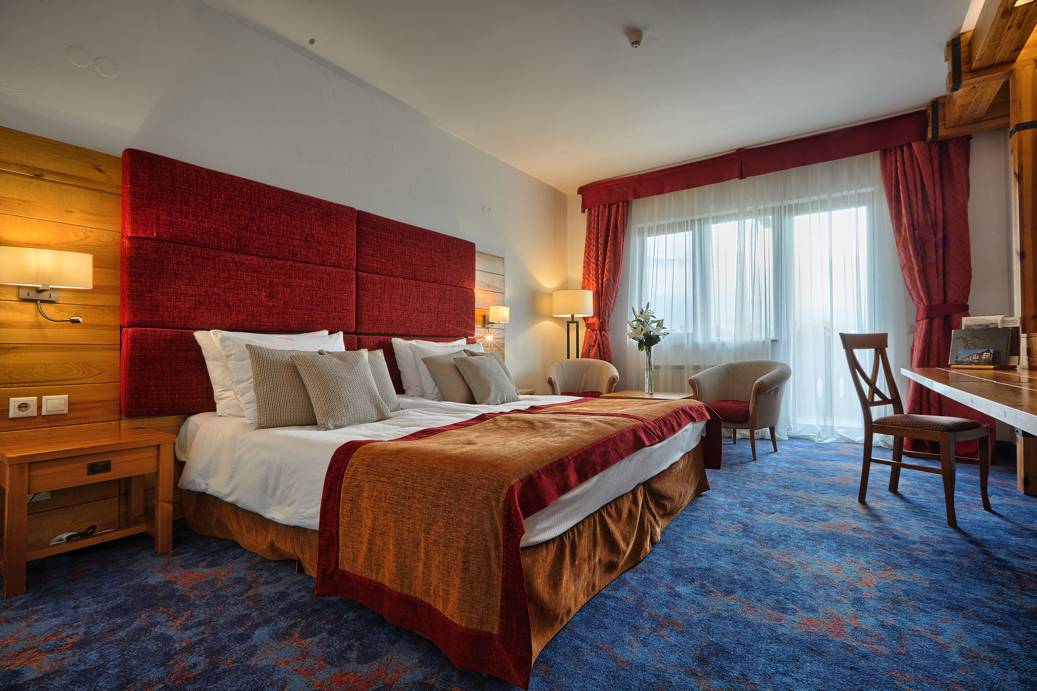 Double Deluxe Mountain View