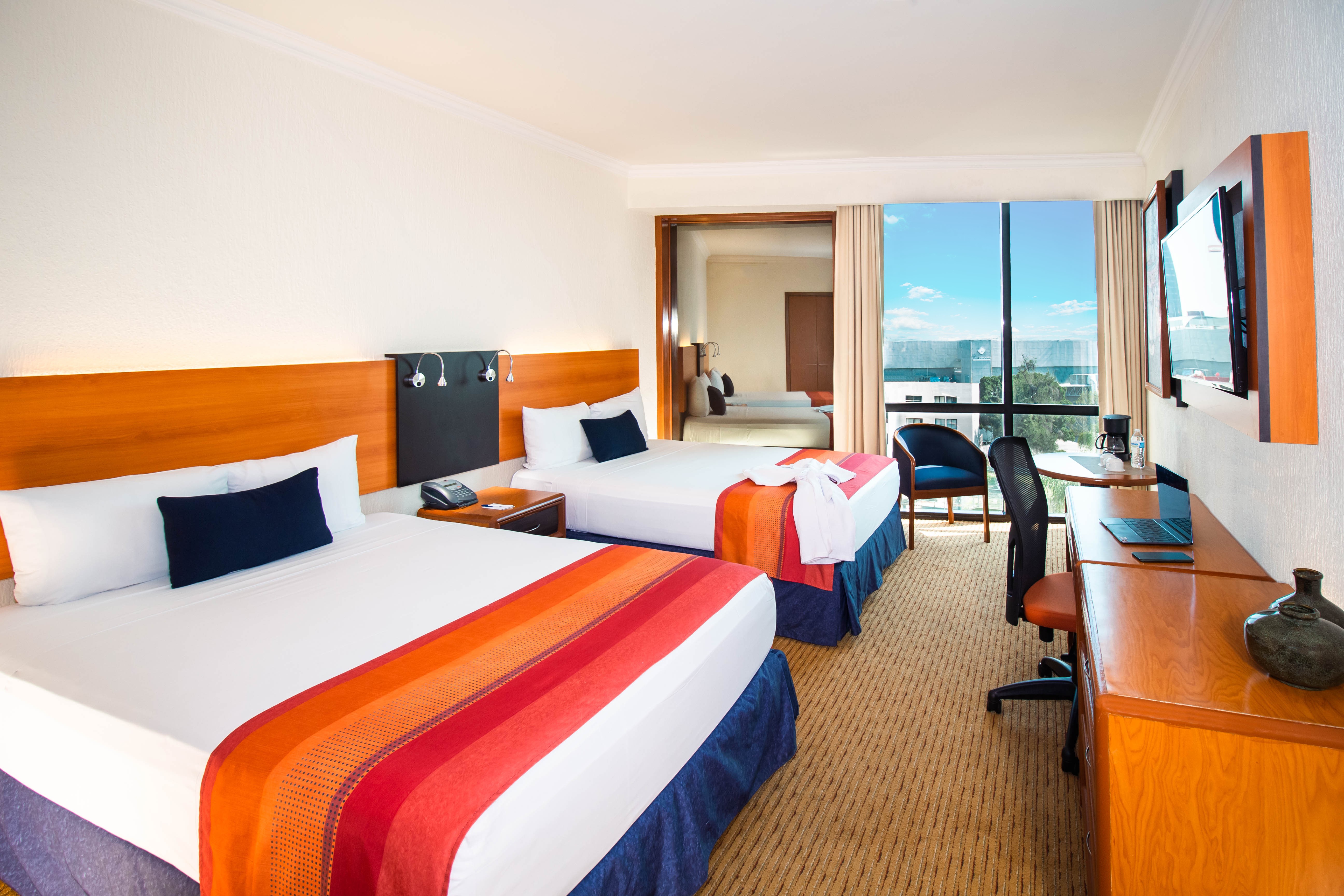 Double Executive 2 Double Beds