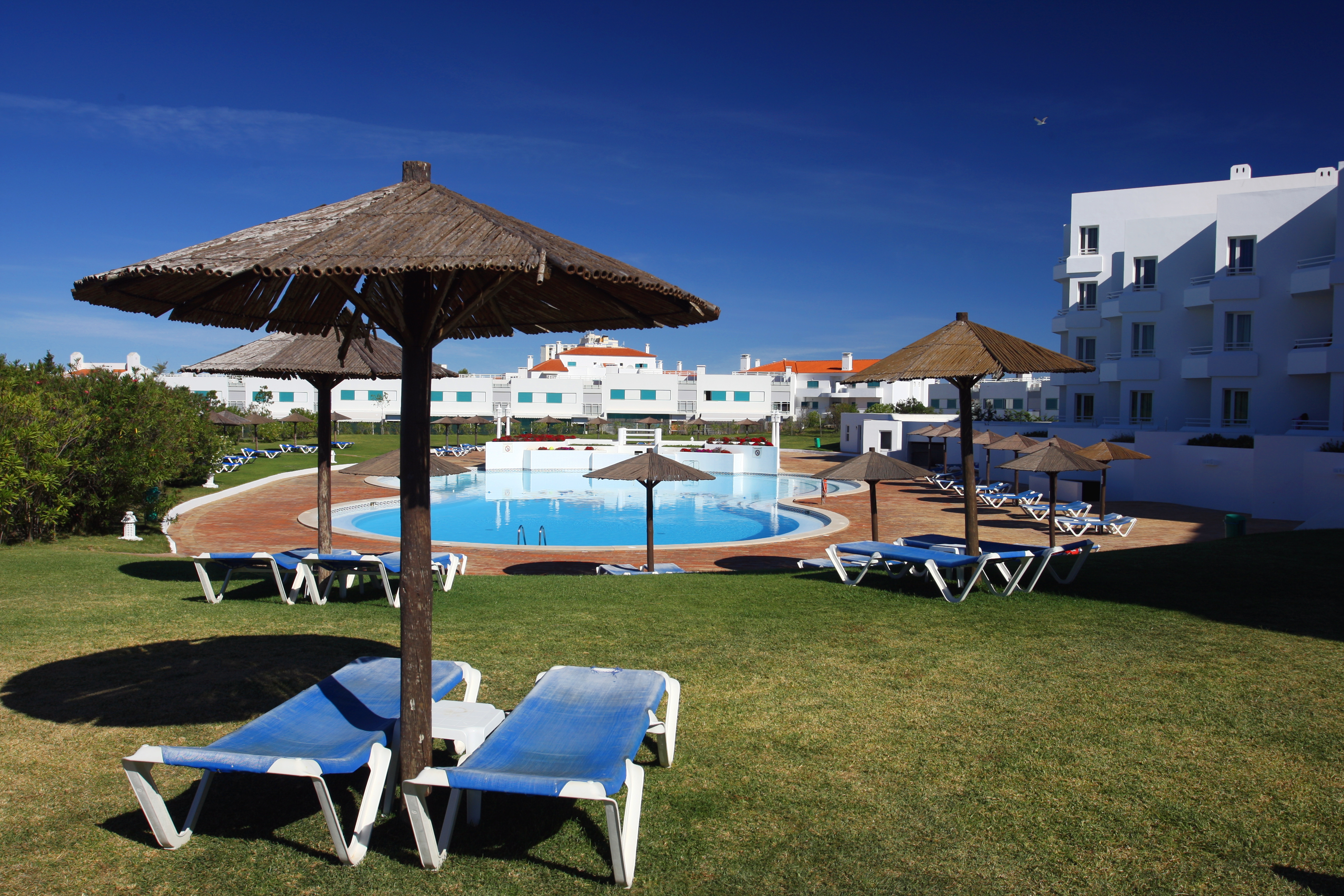 Apartment Pool View One Bedroom