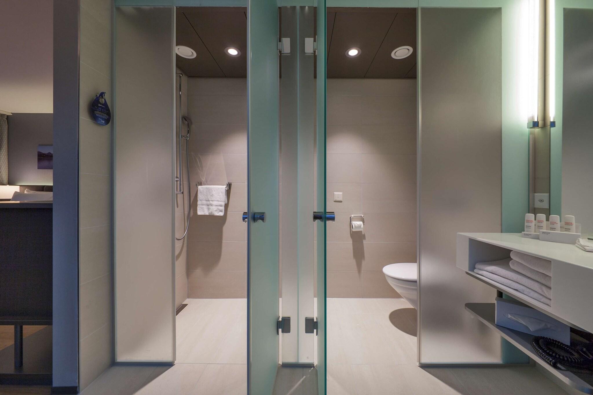 Double Premium King Bed