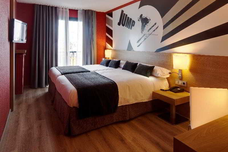 Double or Twin Standard