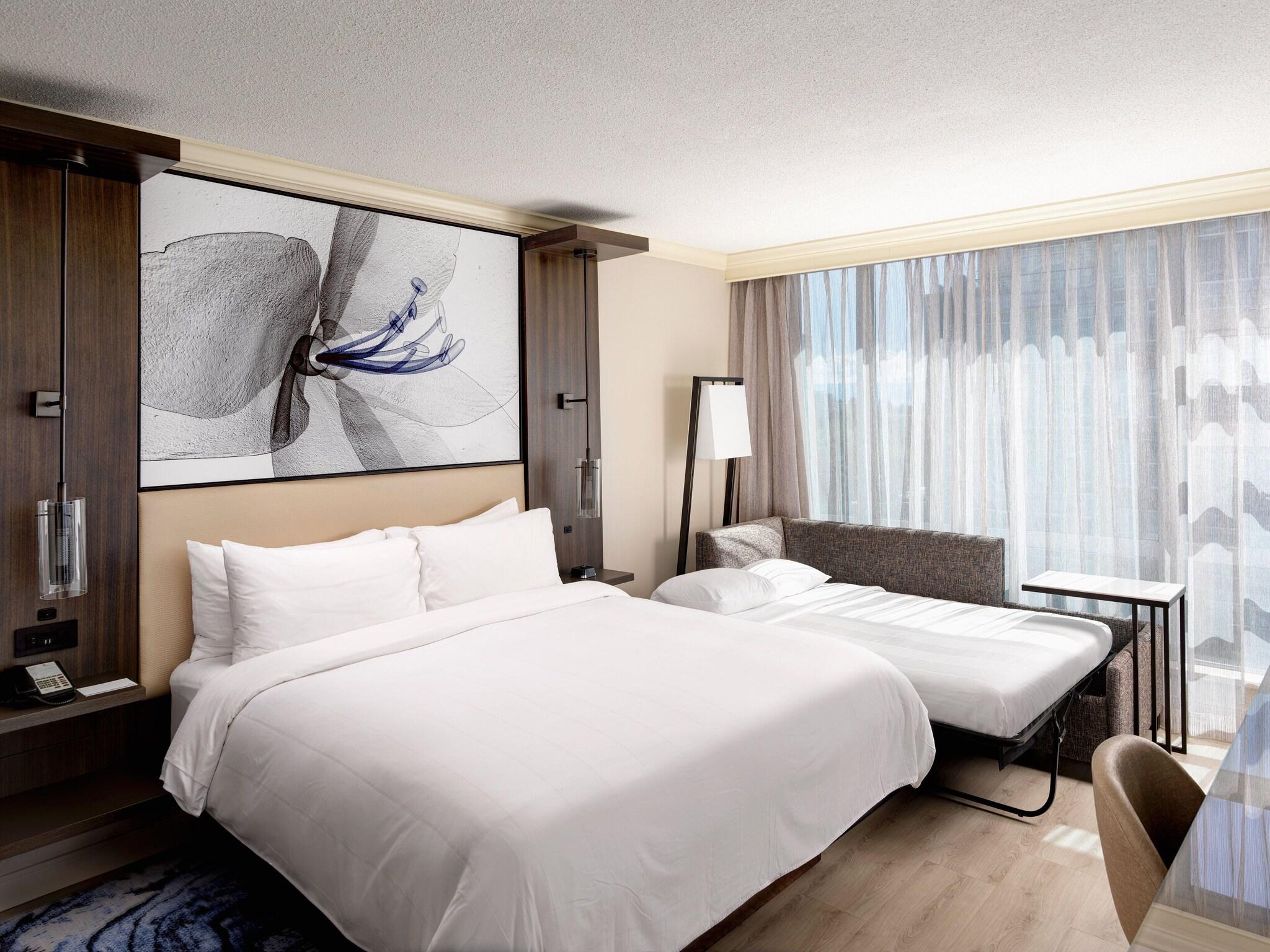 Double Deluxe King Bed