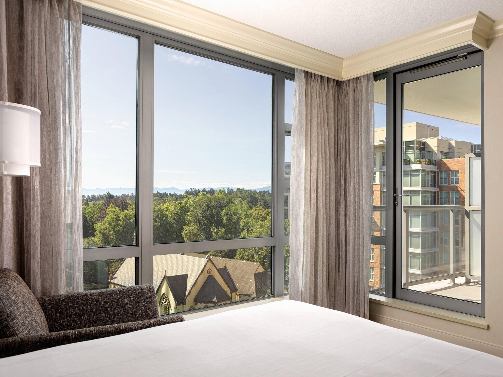 Double or Twin Superior King Bed