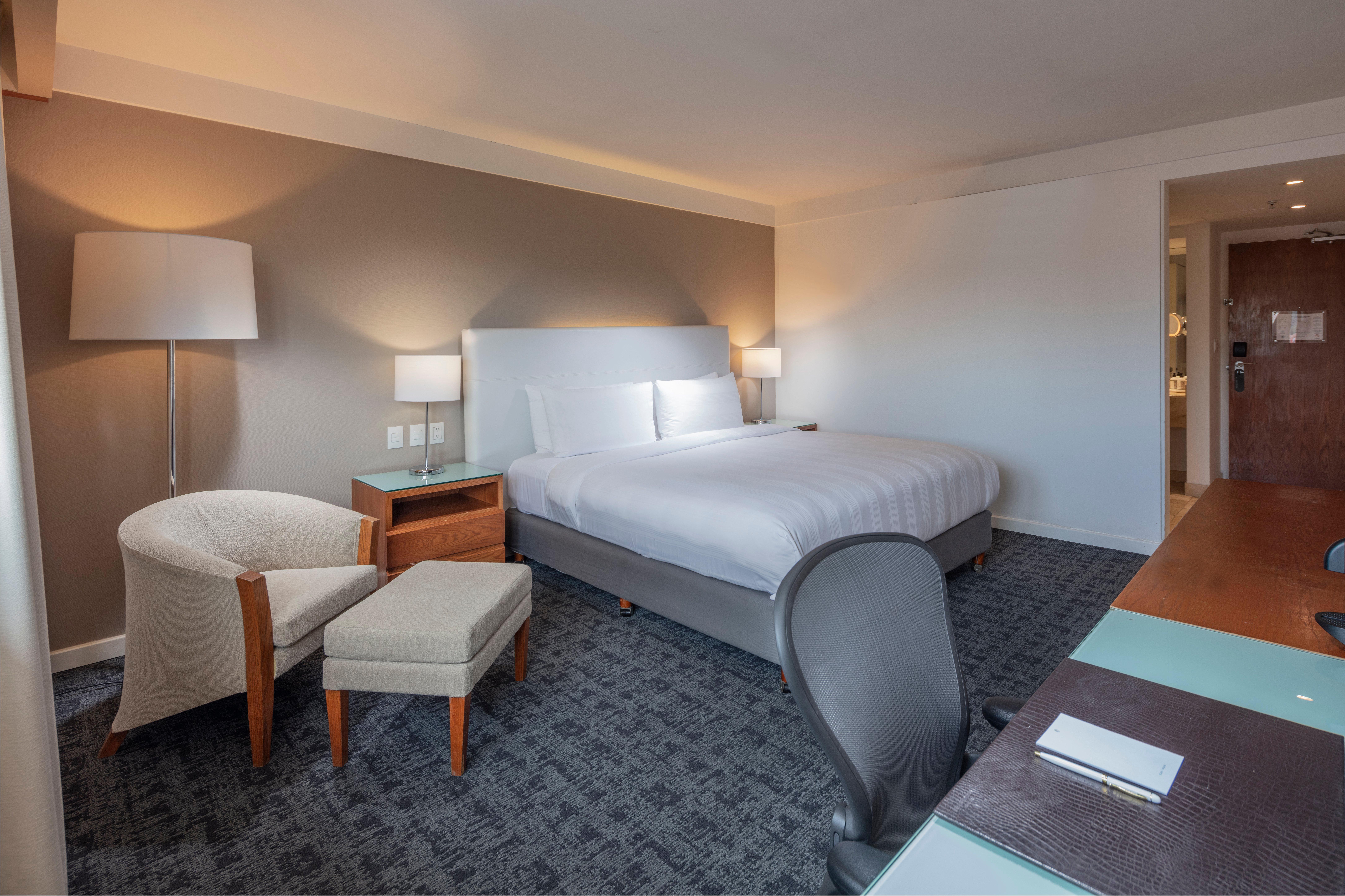 Double Classic King Bed