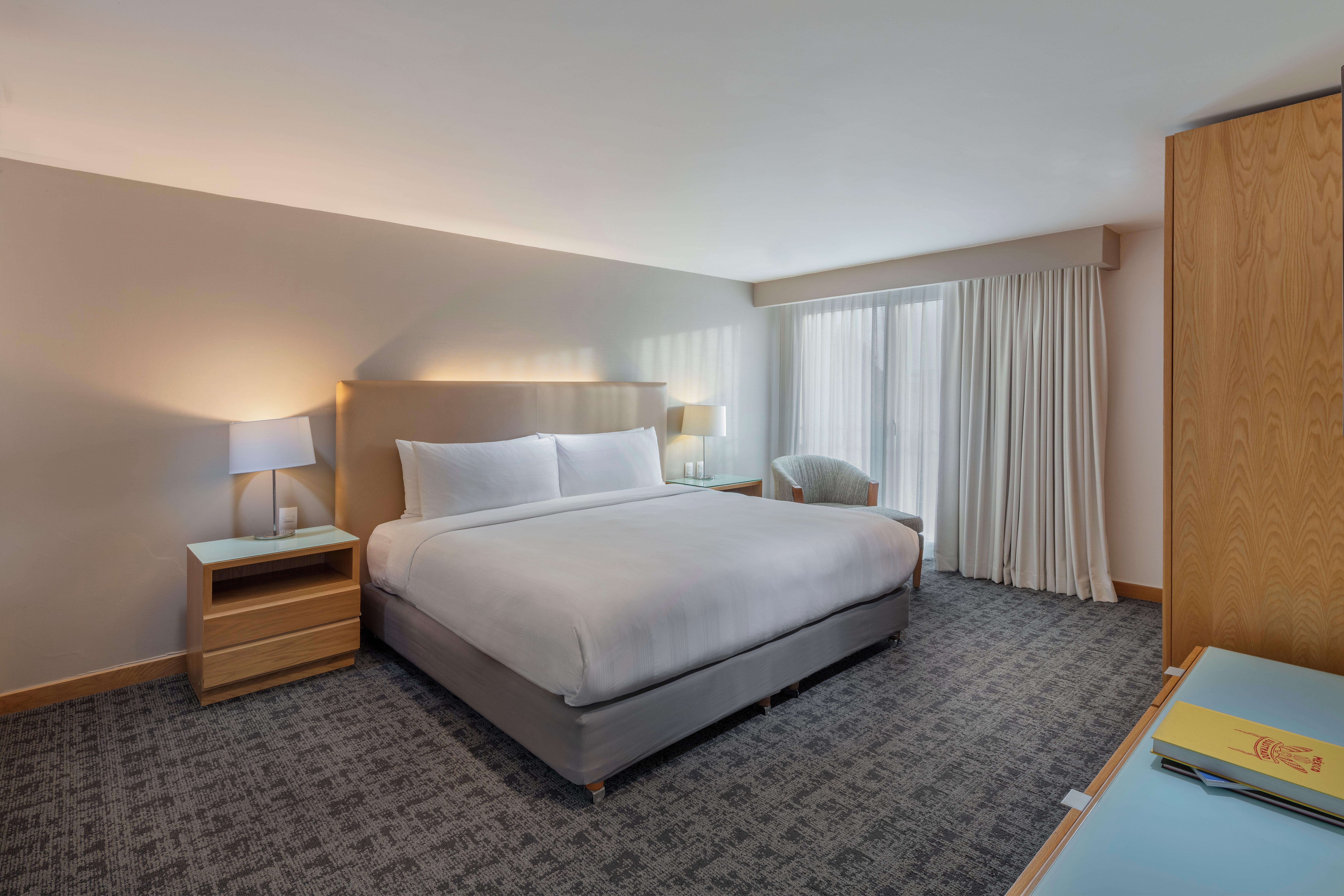 Junior Suite King Size Bed