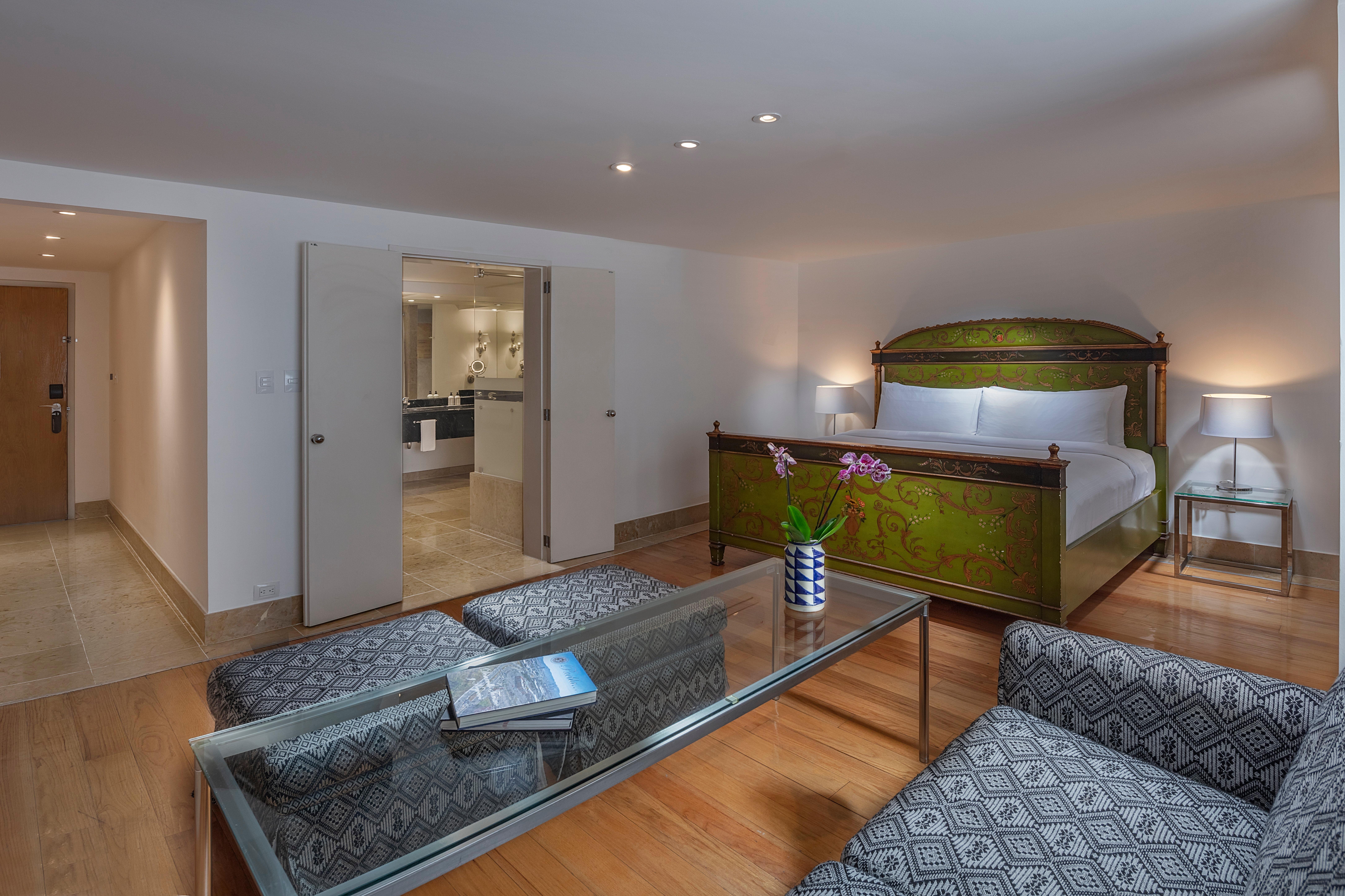 Junior Suite King Size Bed