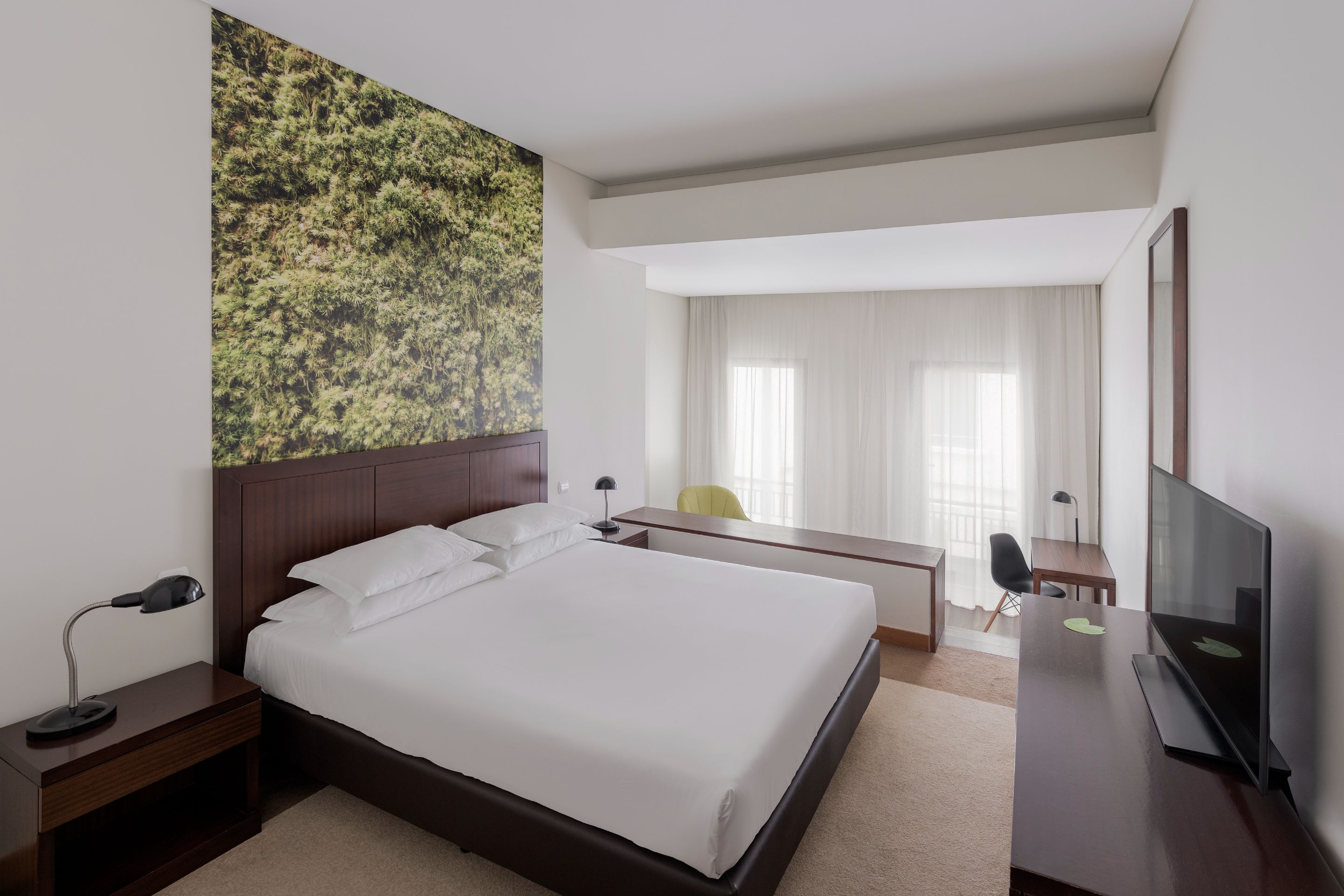 Double or Twin Standard