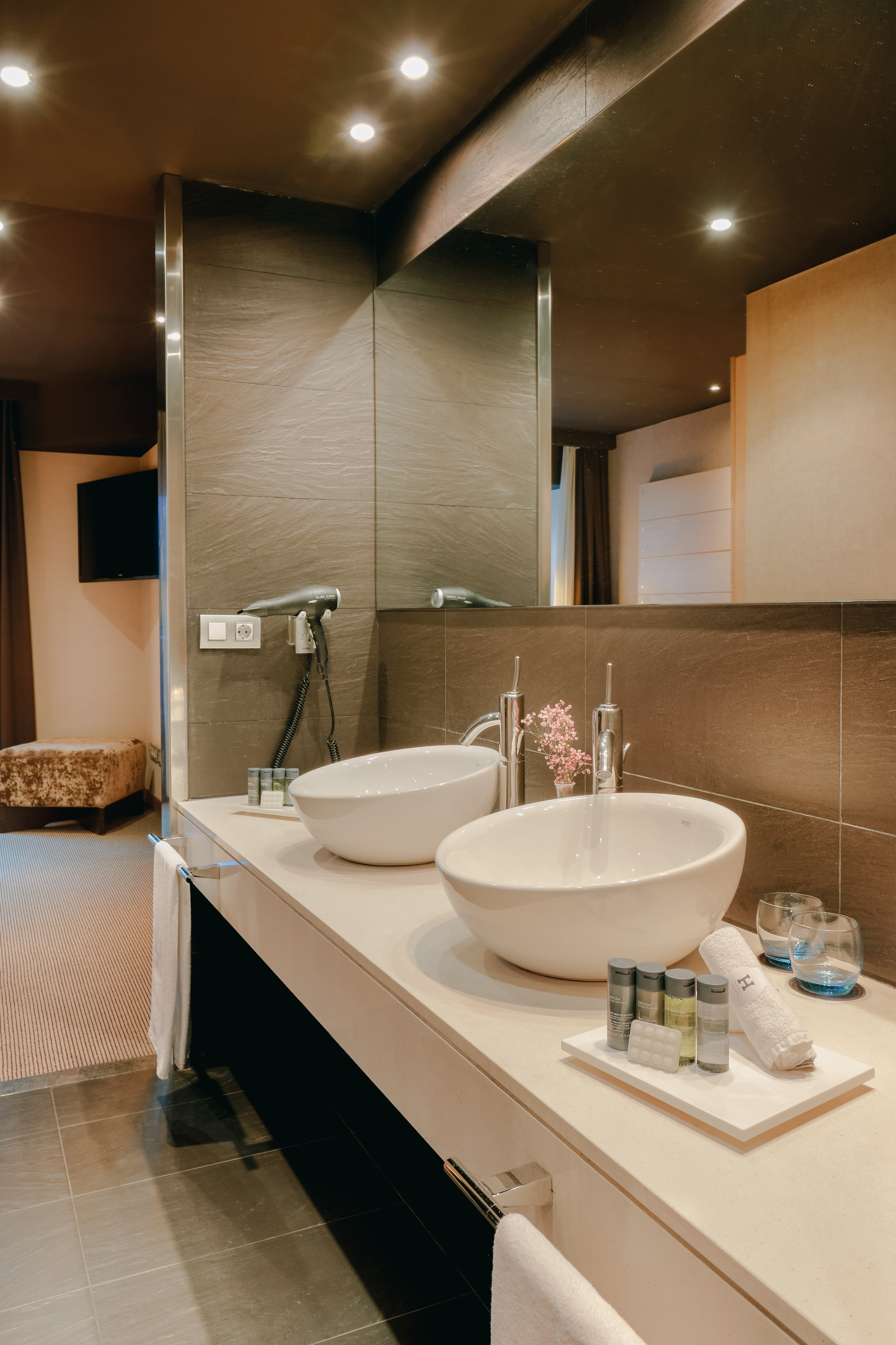 Junior Suite with Views