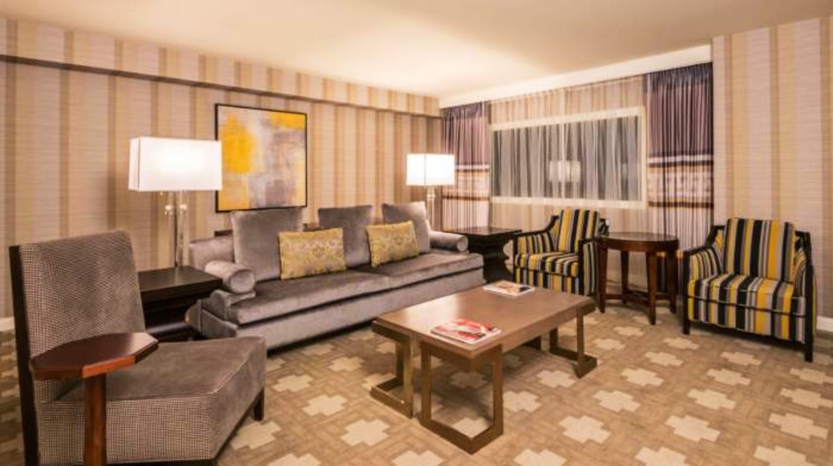 Suite Executive King Bed