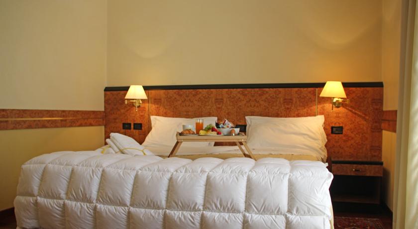 Junior Suite Deluxe with Jacuzzi