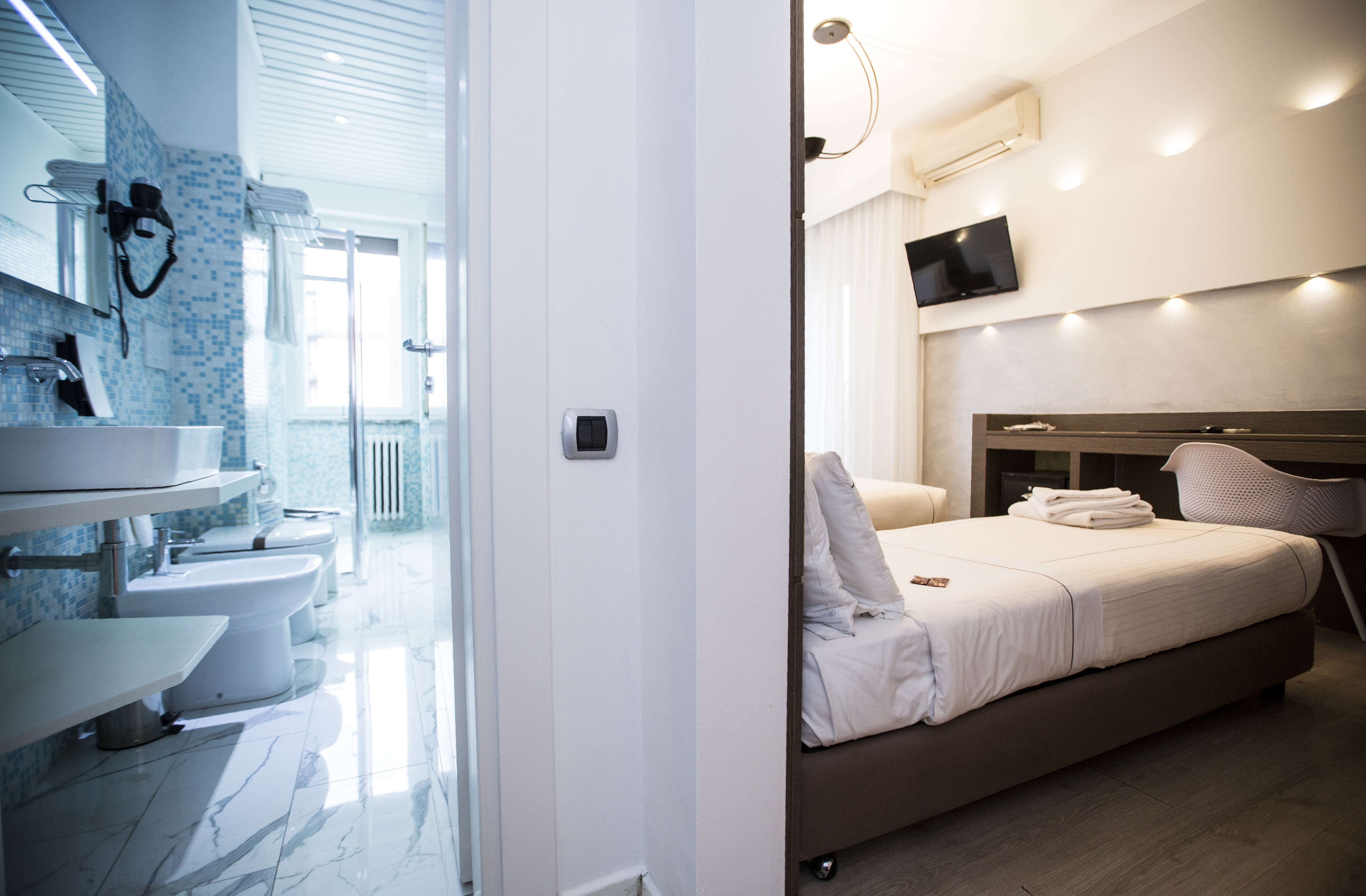 Double or Twin Standard