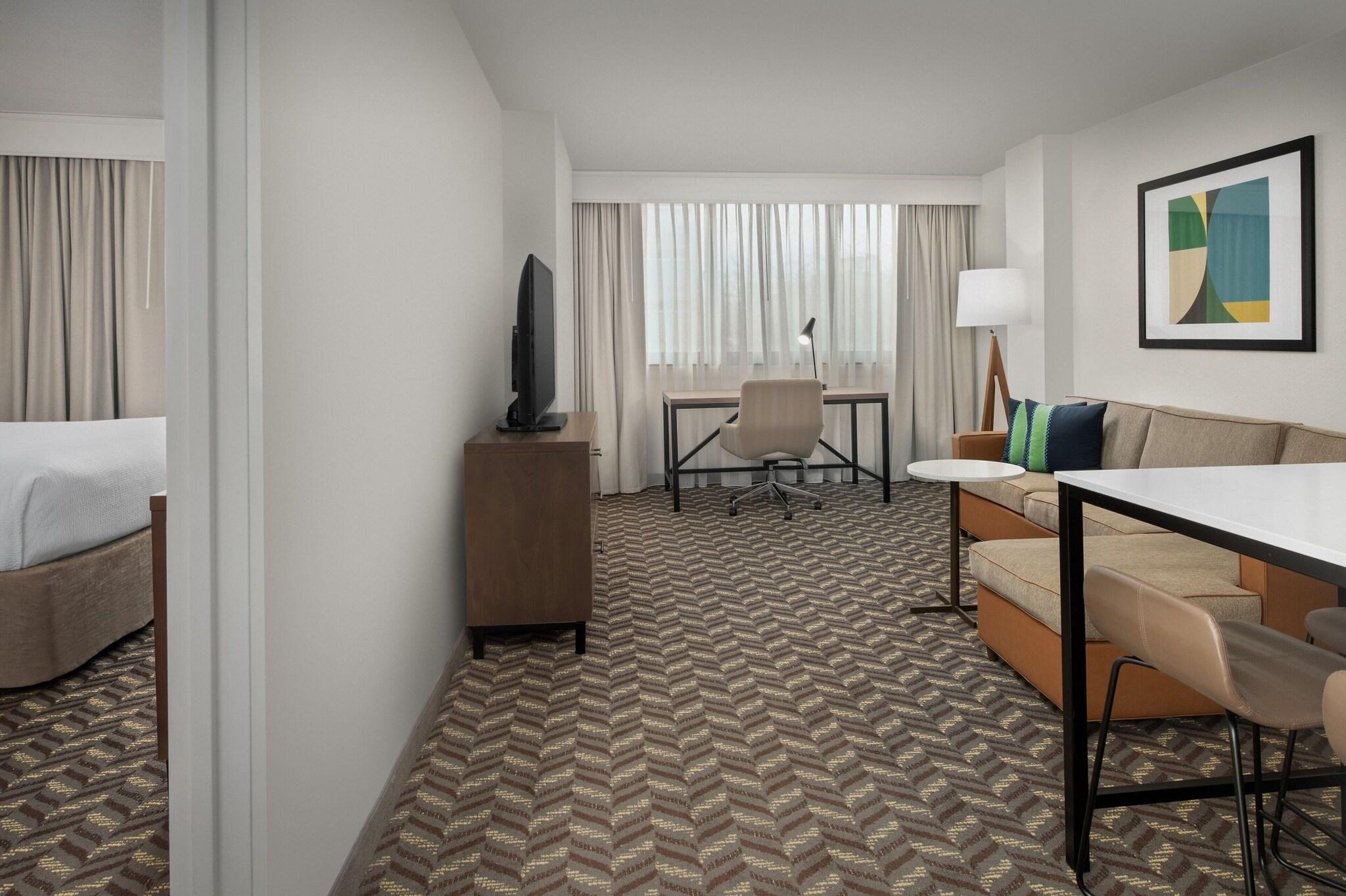 Suite Two Queen Beds One Bedroom