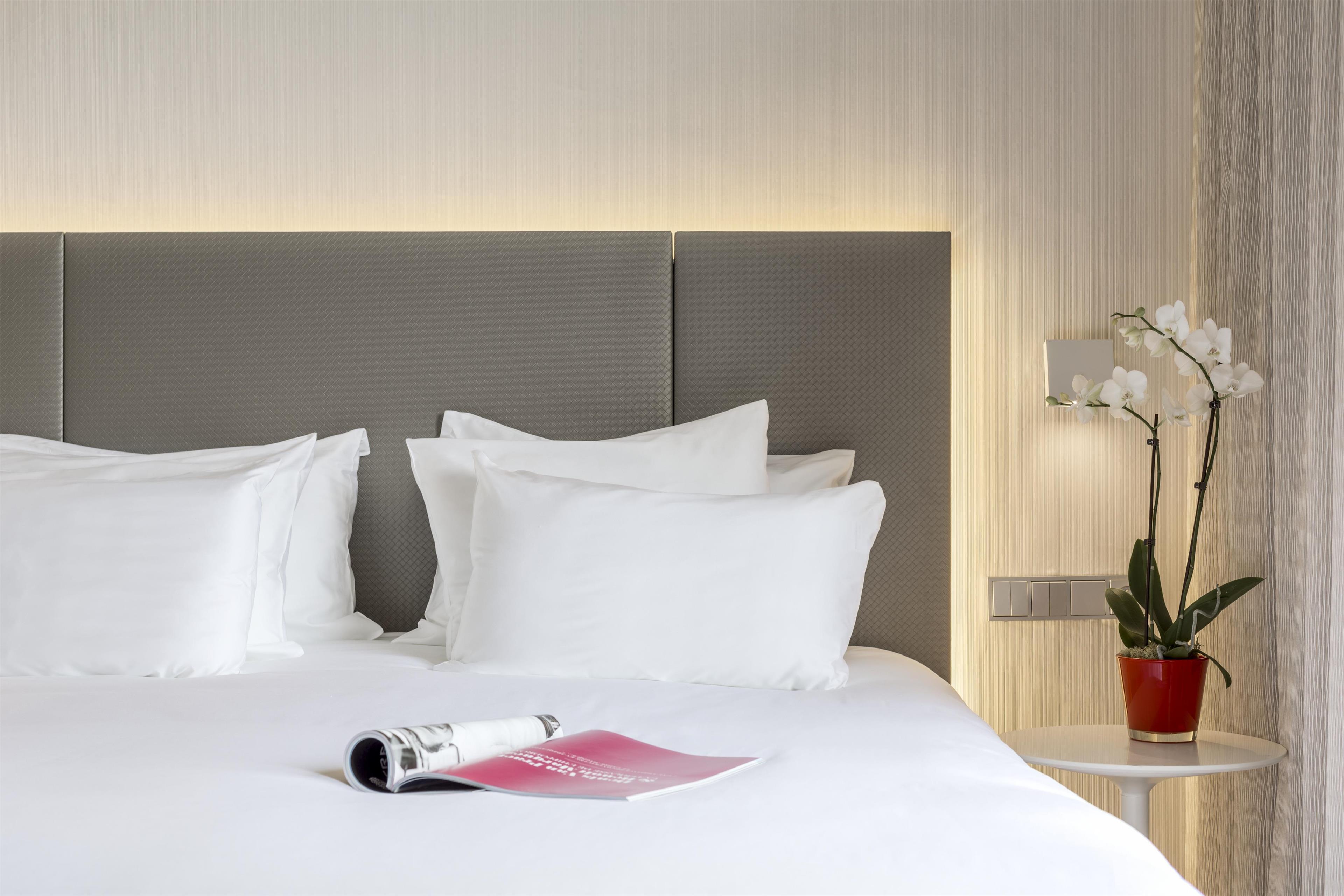 Double Single Premium