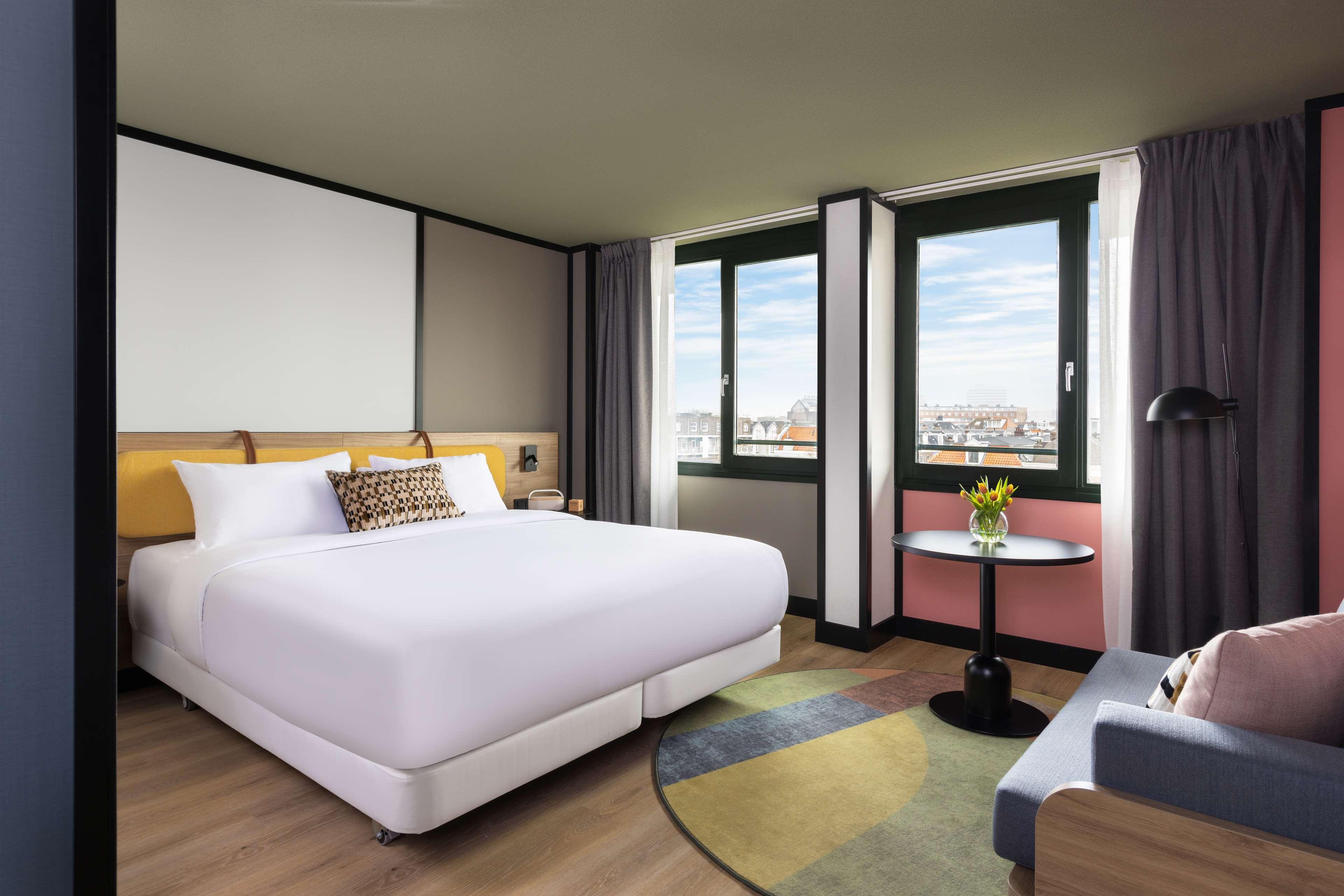 Double Deluxe Canal View