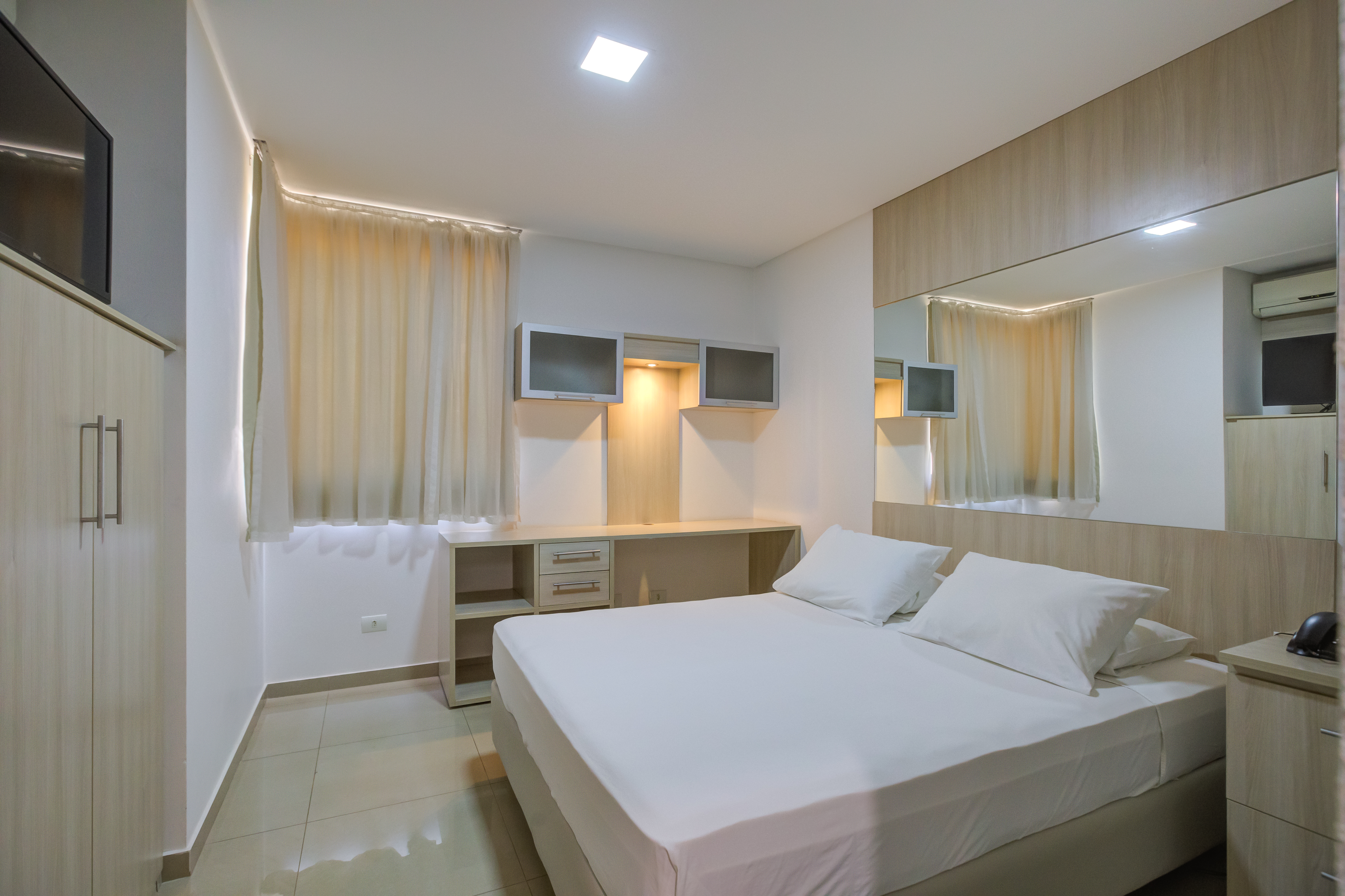 Single Deluxe Superior