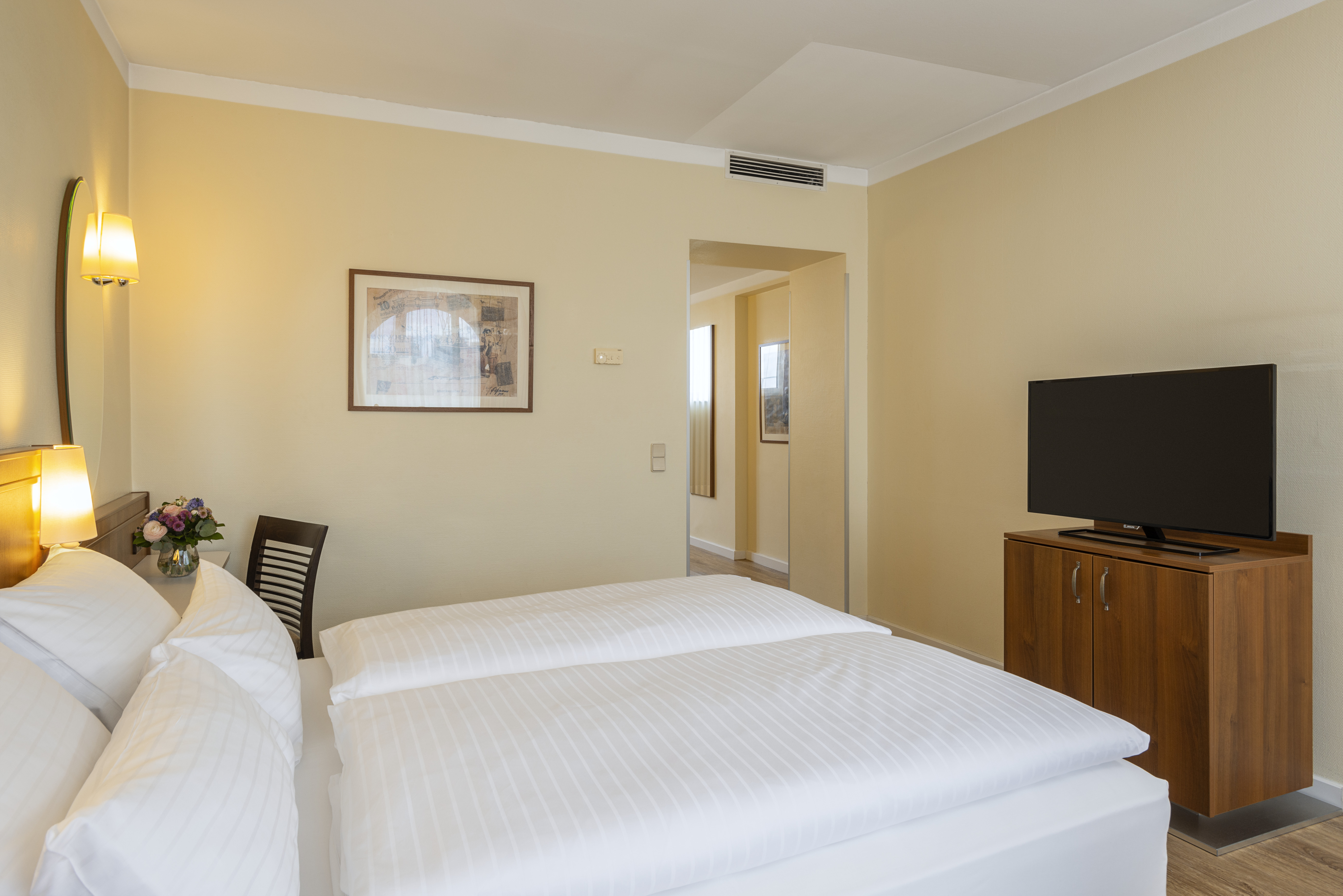 Family Room Capacity 3