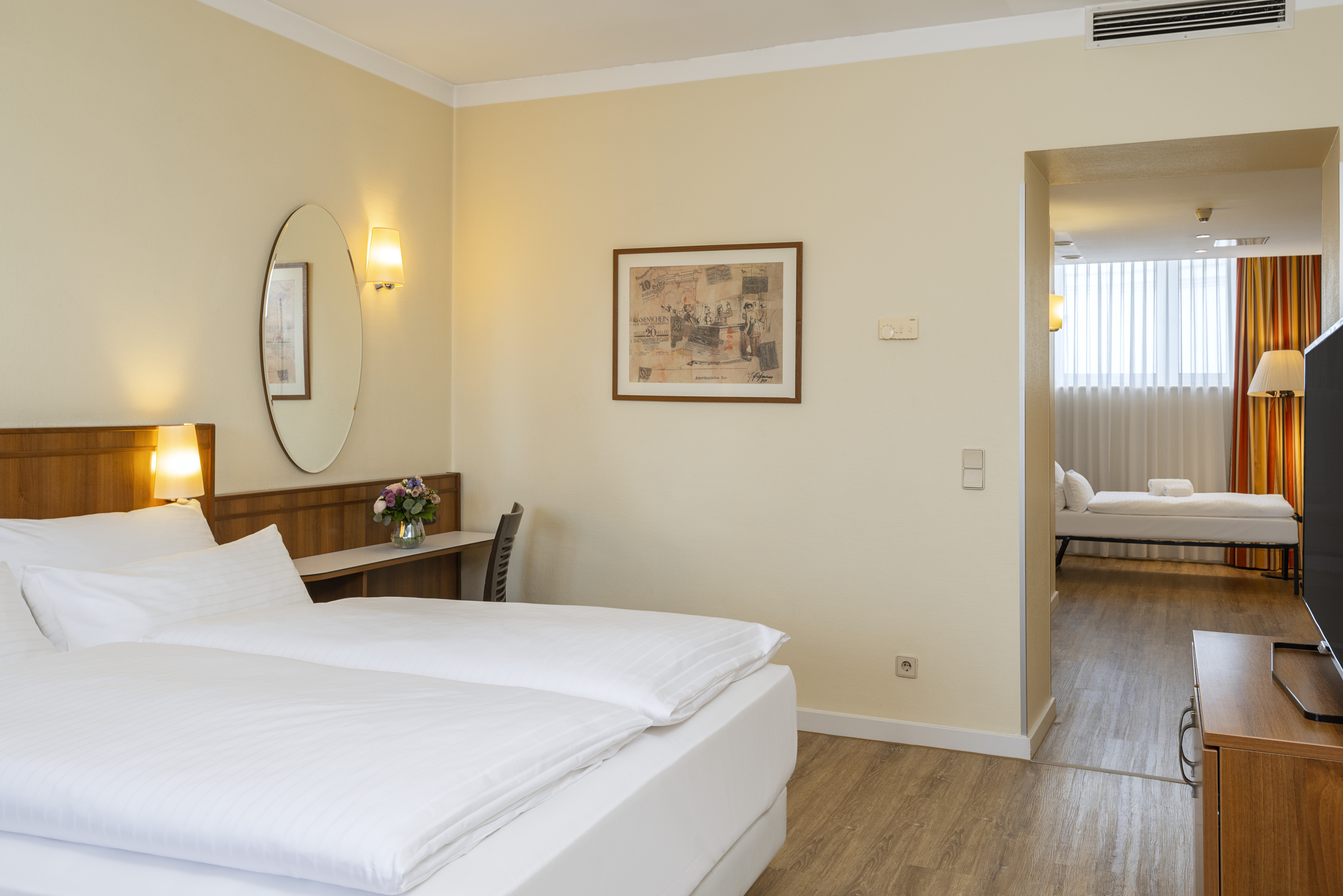 Family Room Capacity 3