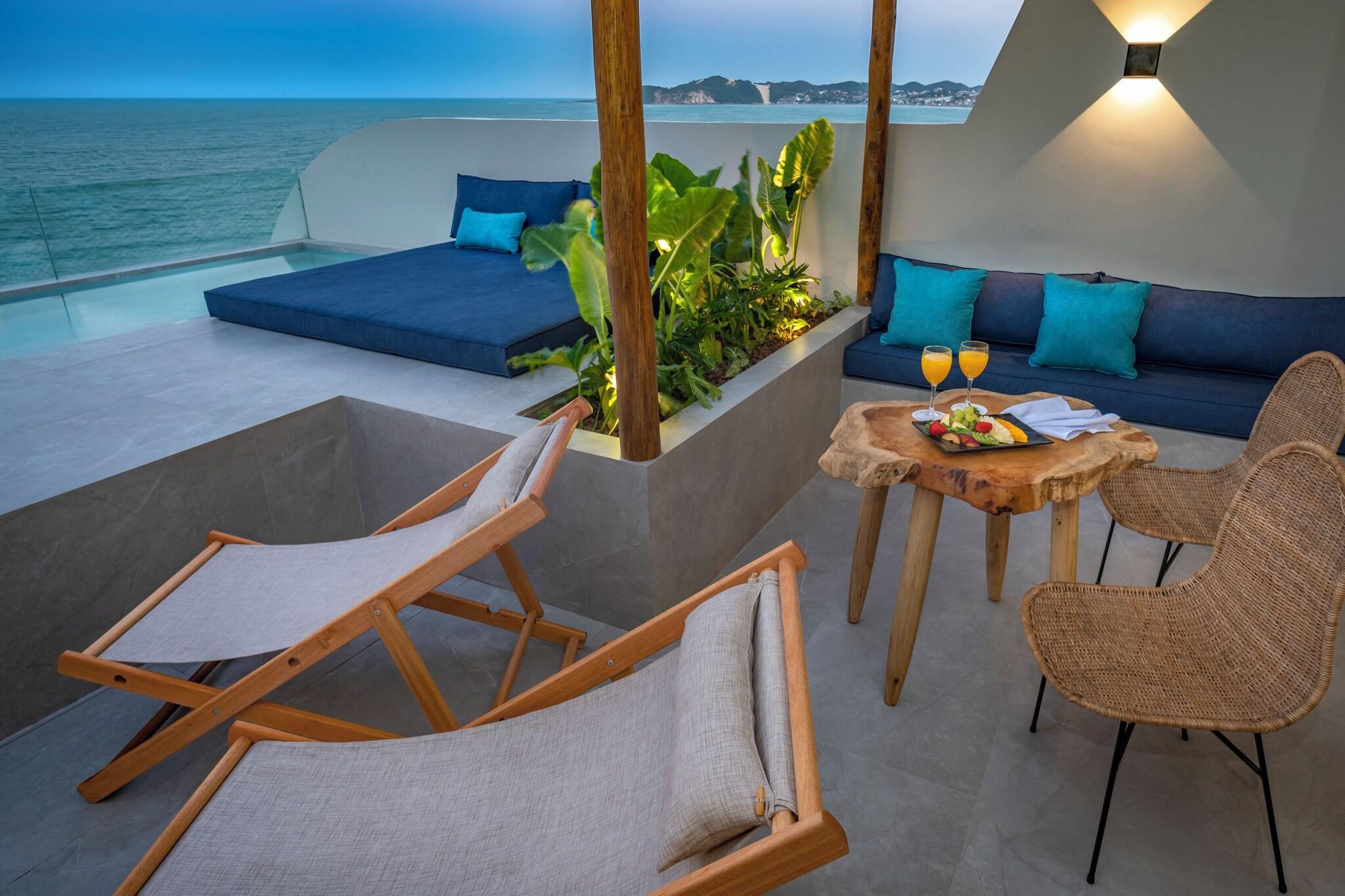 Suite with Private Pool