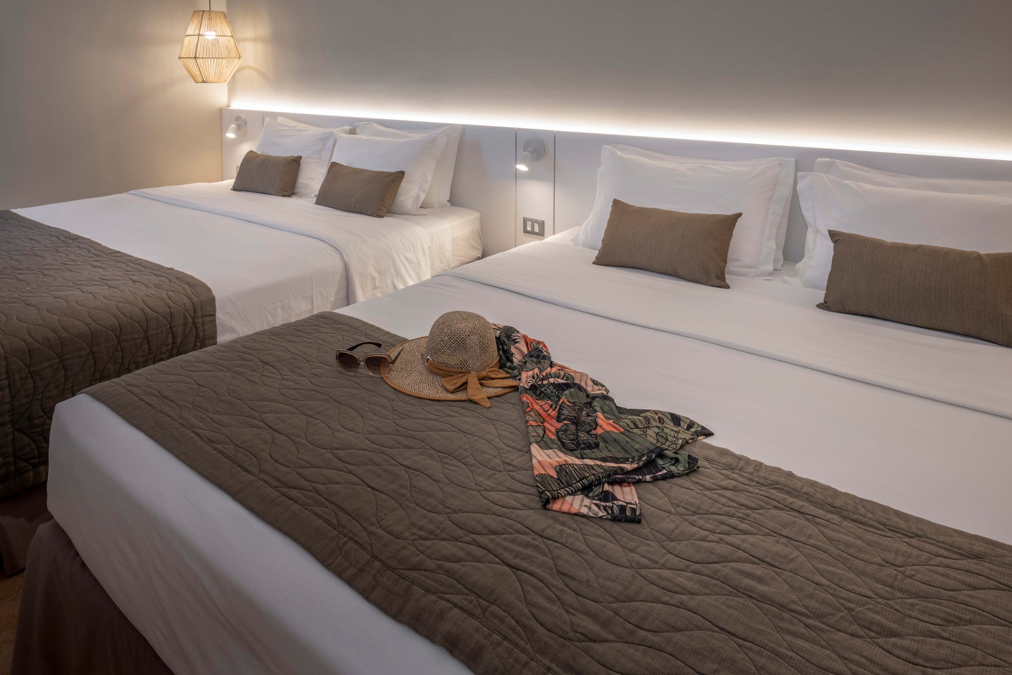 Family Room Capacity 3