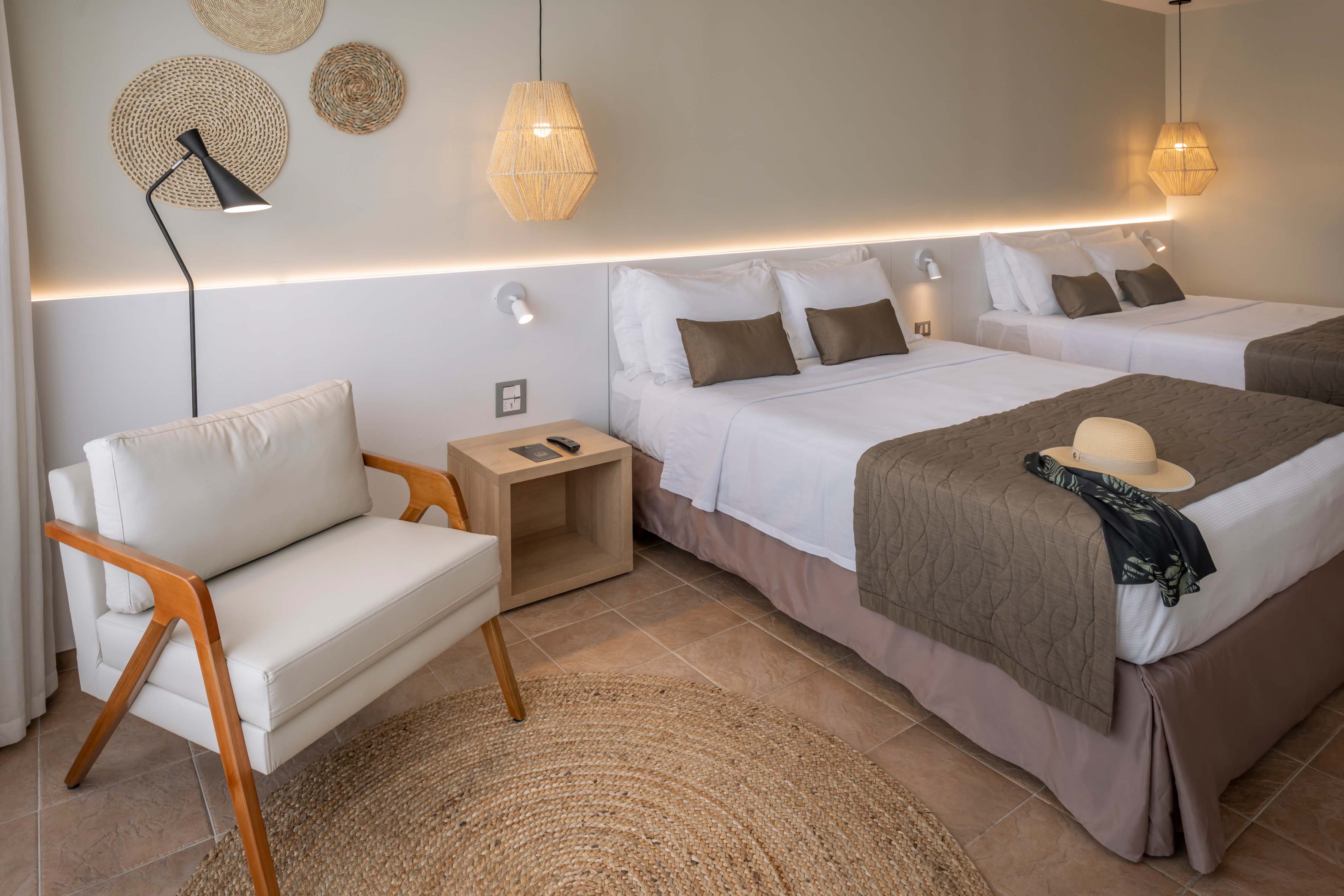 Family Room Capacity 2