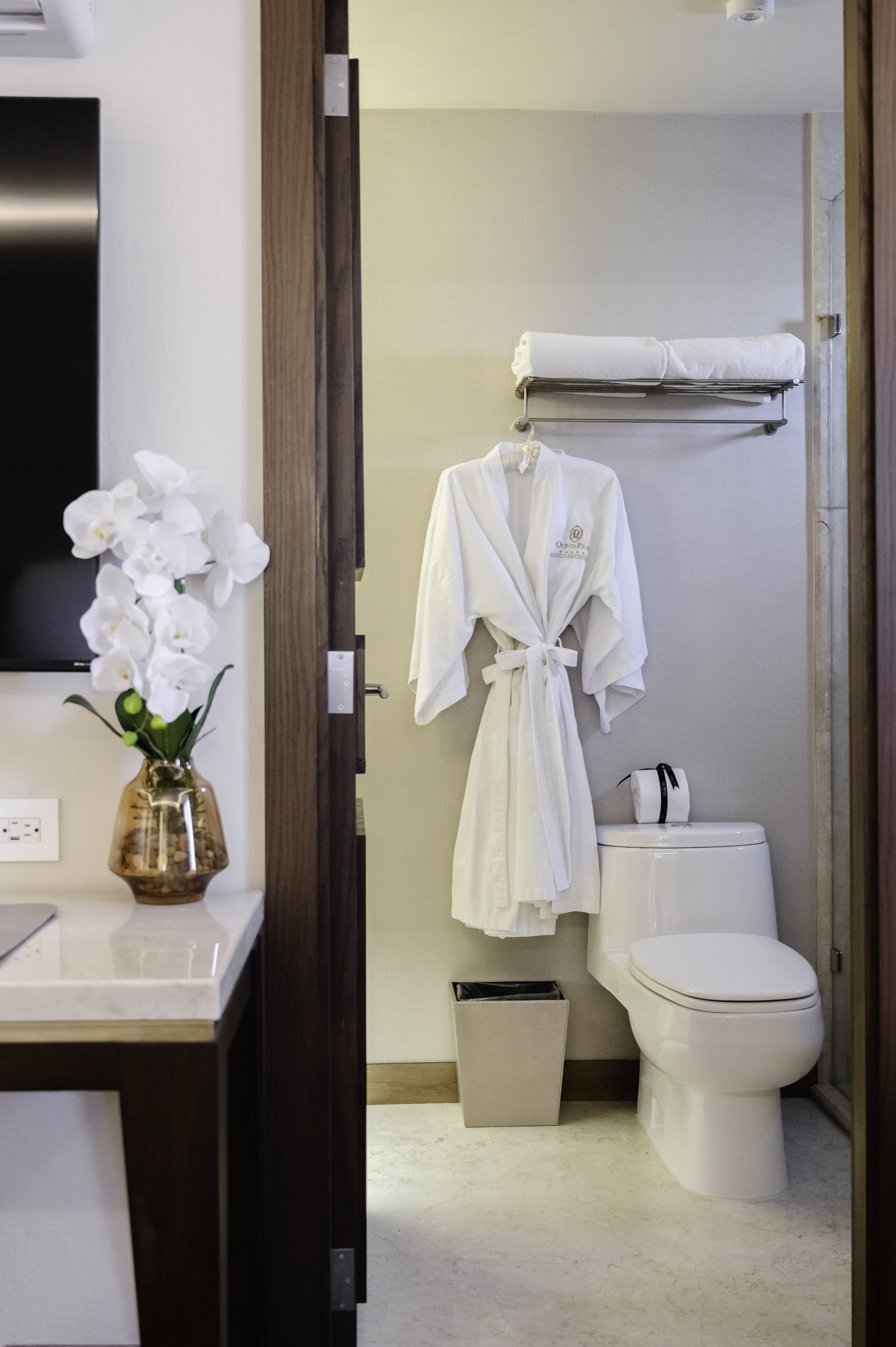 Room Two Double Beds