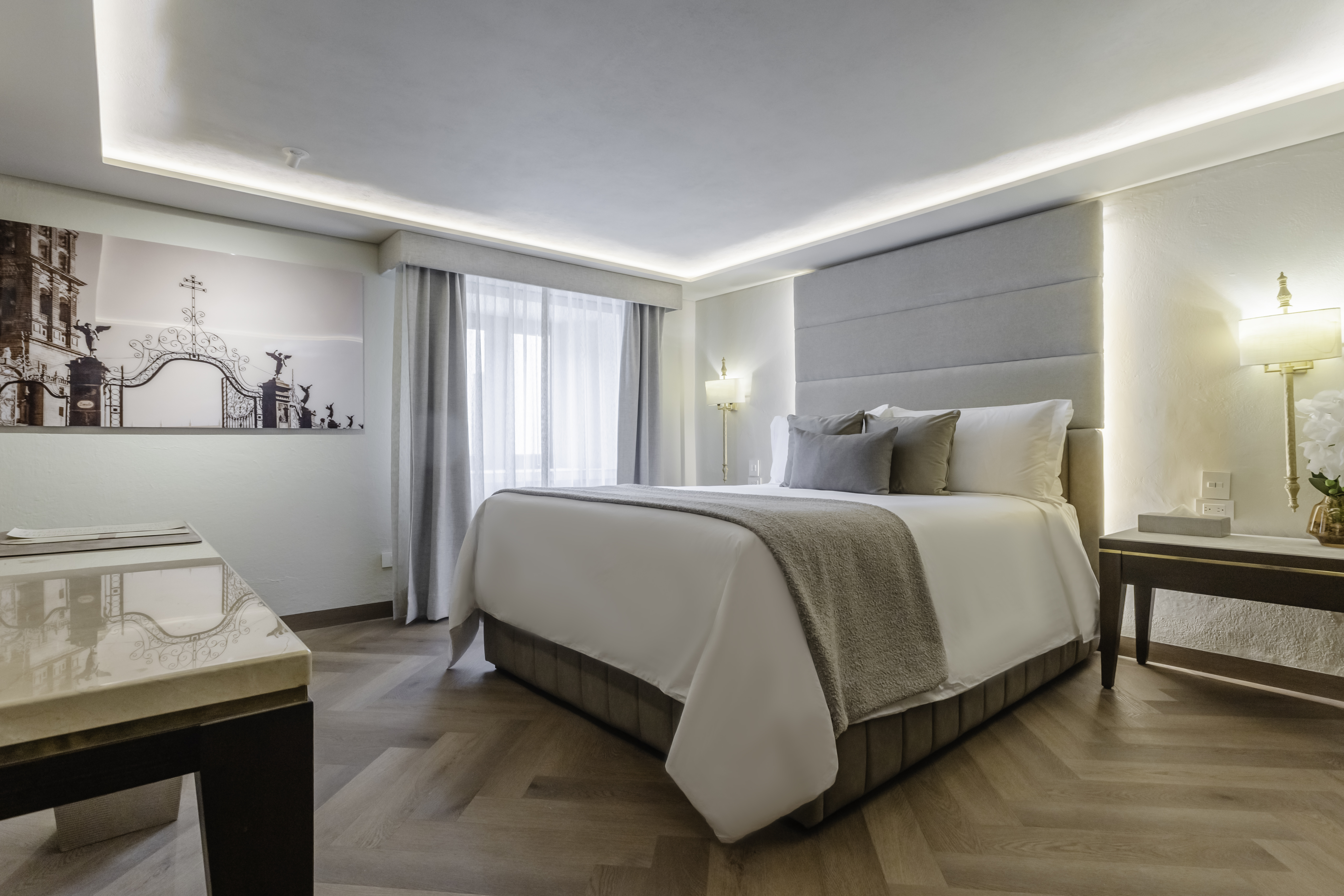 Double Classic Queen Bed