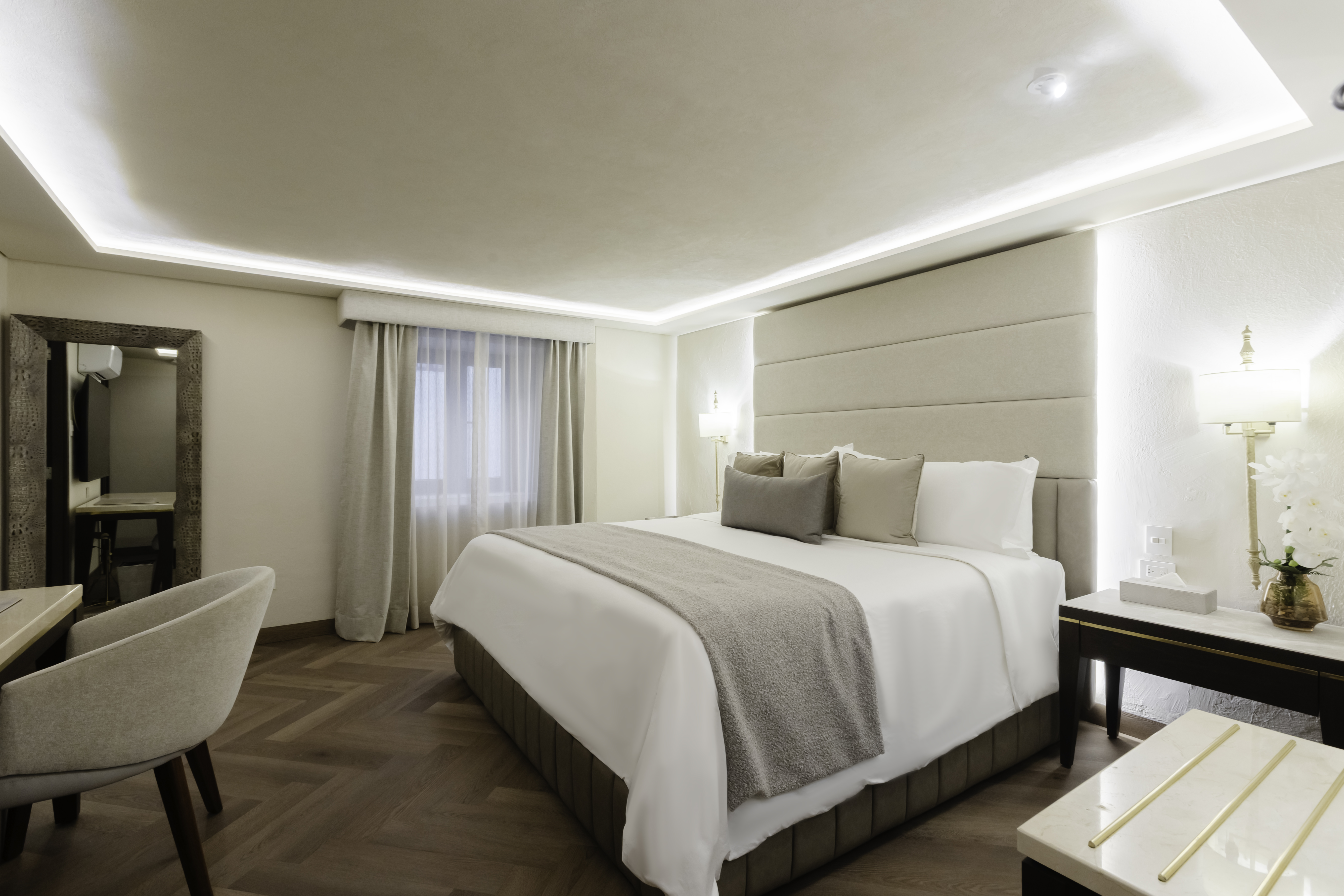 Double Classic King Bed