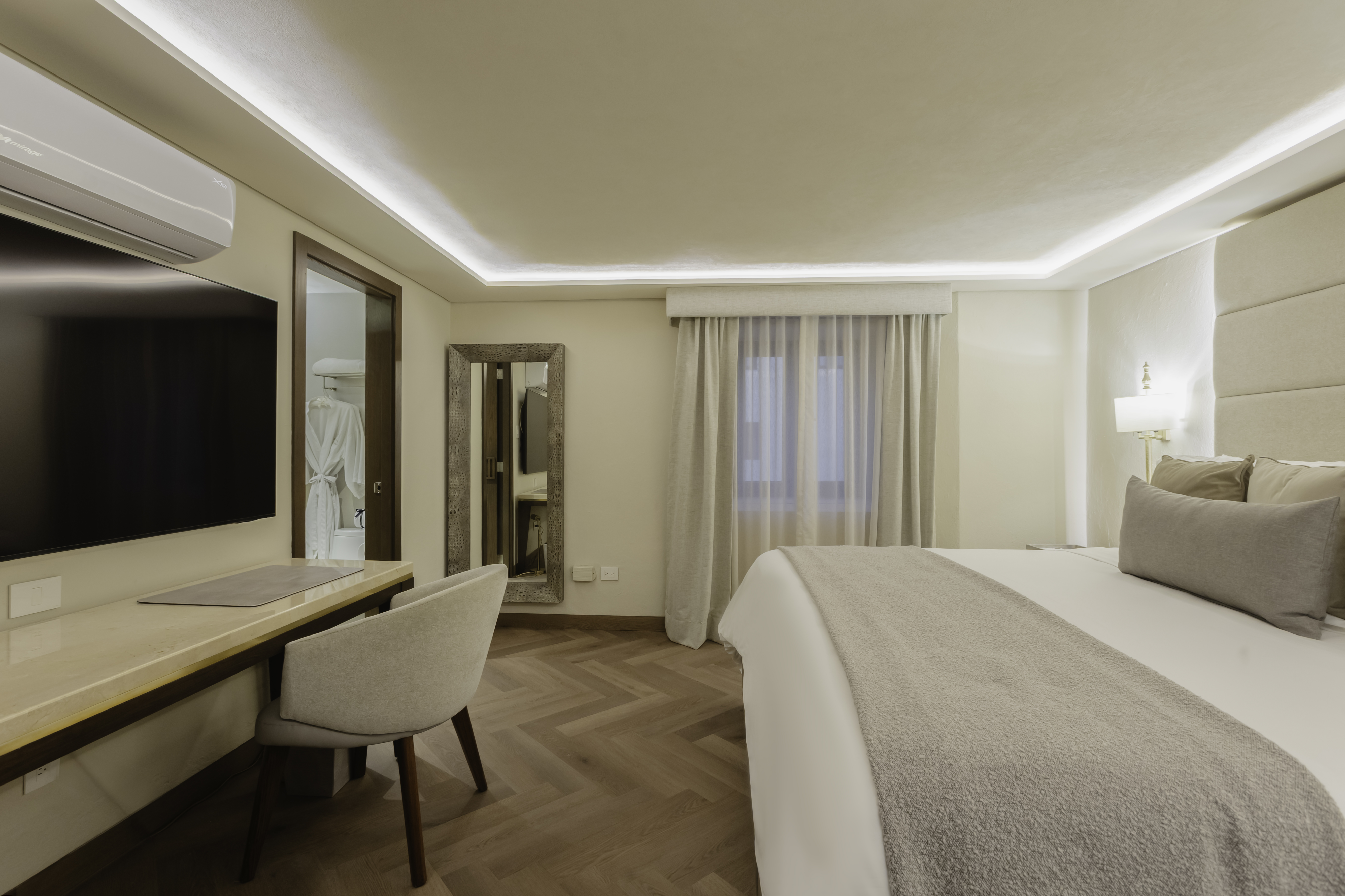 Double Classic King Bed