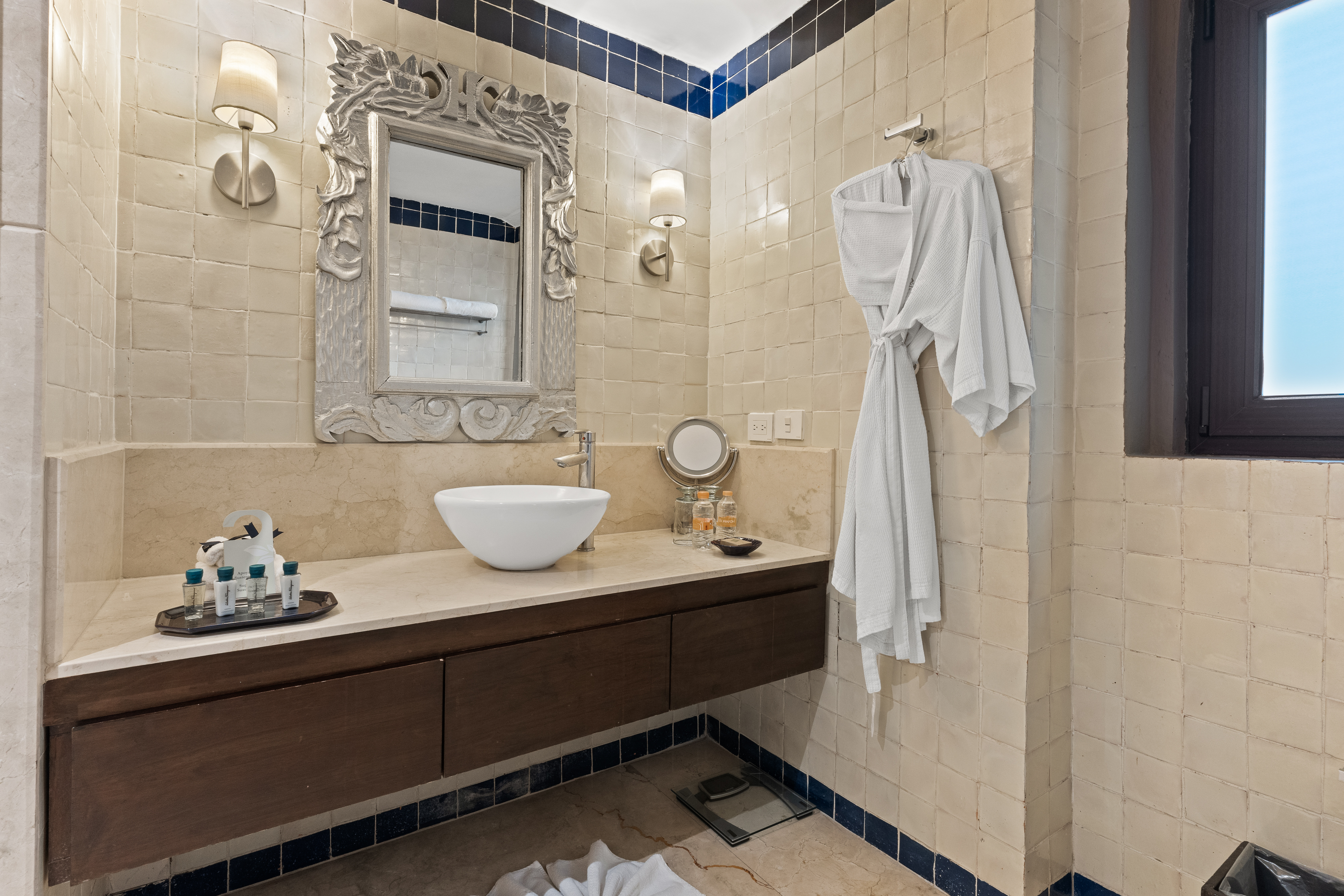 Double King Size Bed