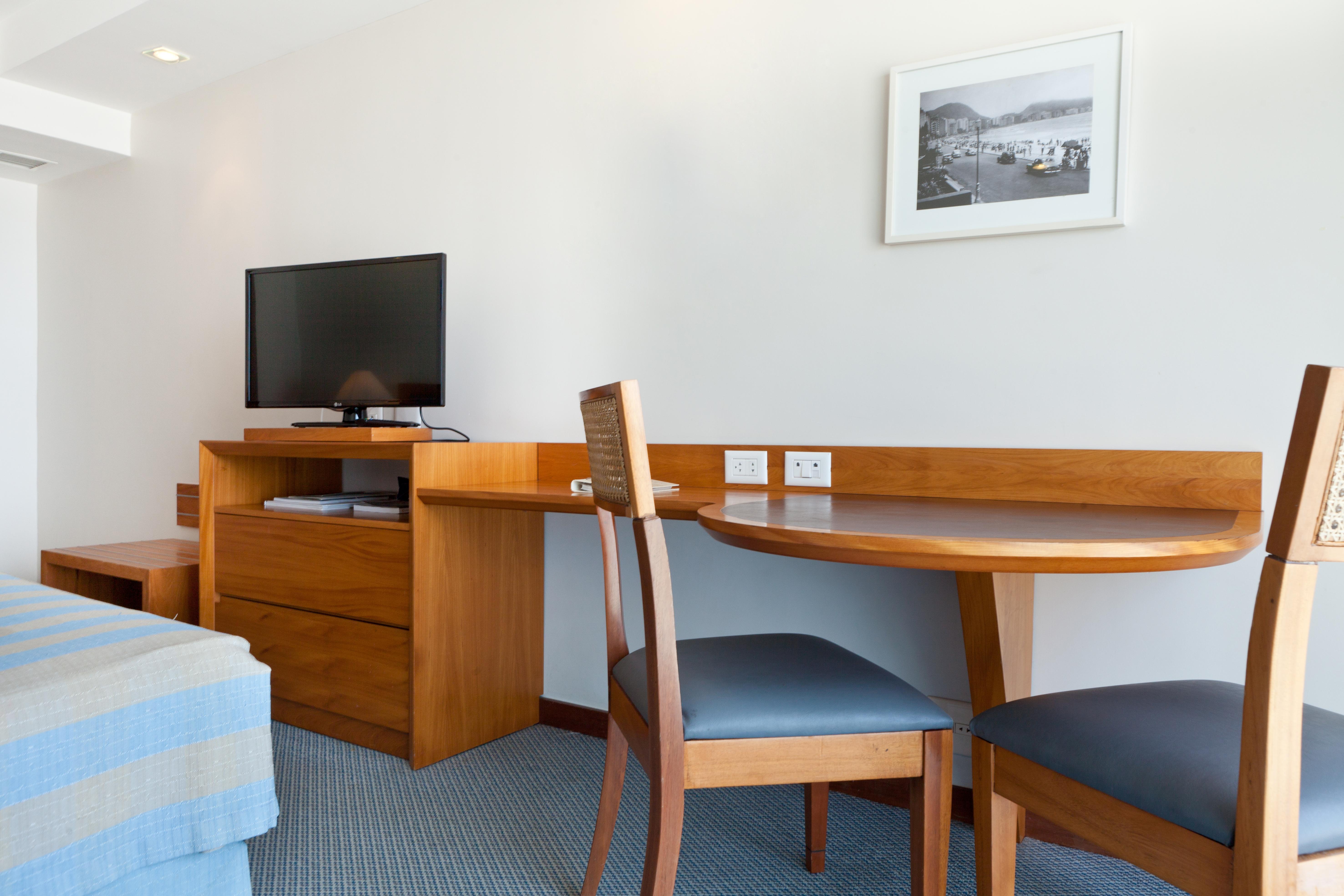 Double Deluxe Side Sea View