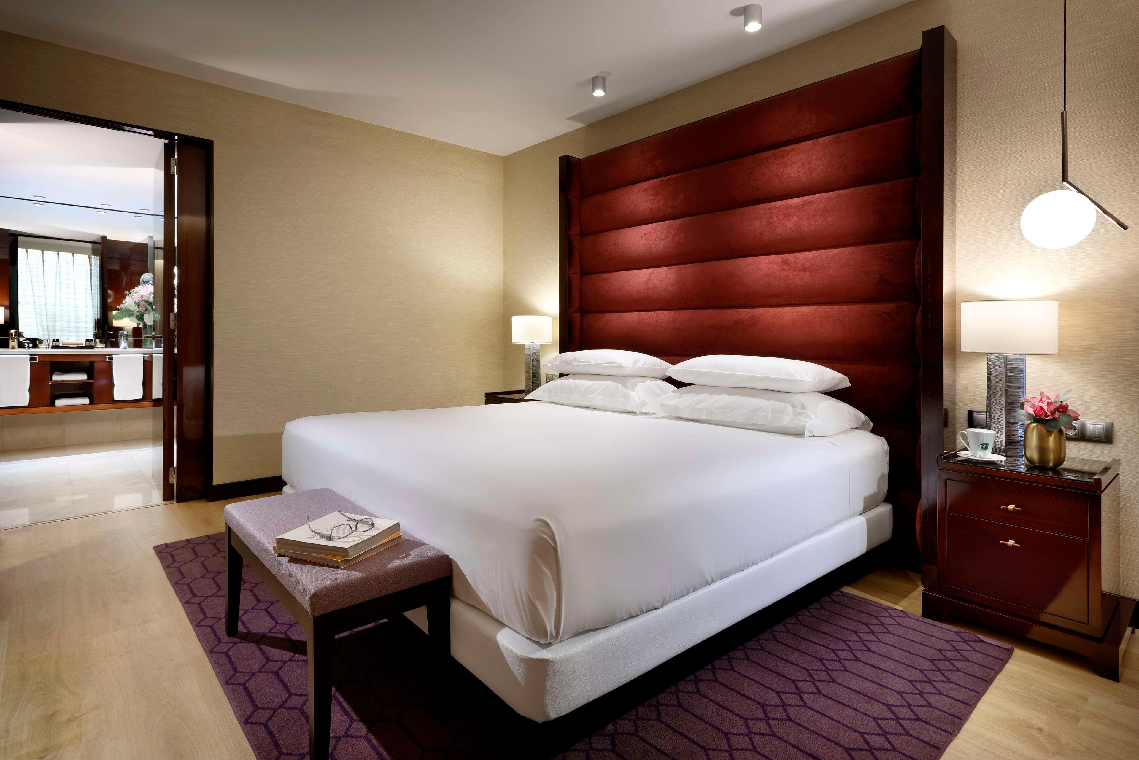 Suite Executive King Bed