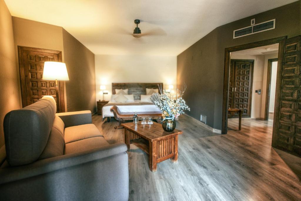 Junior Suite with Terrace