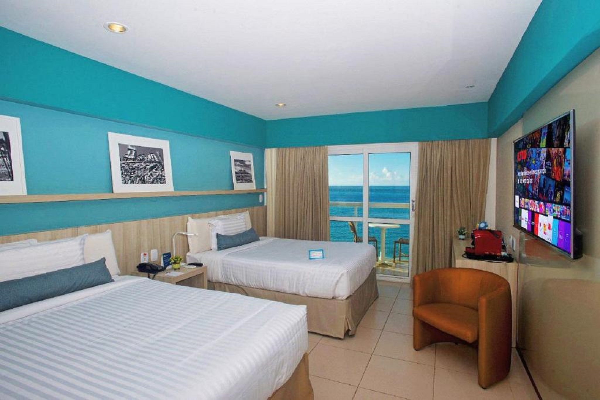 Quadruple Deluxe Sea View