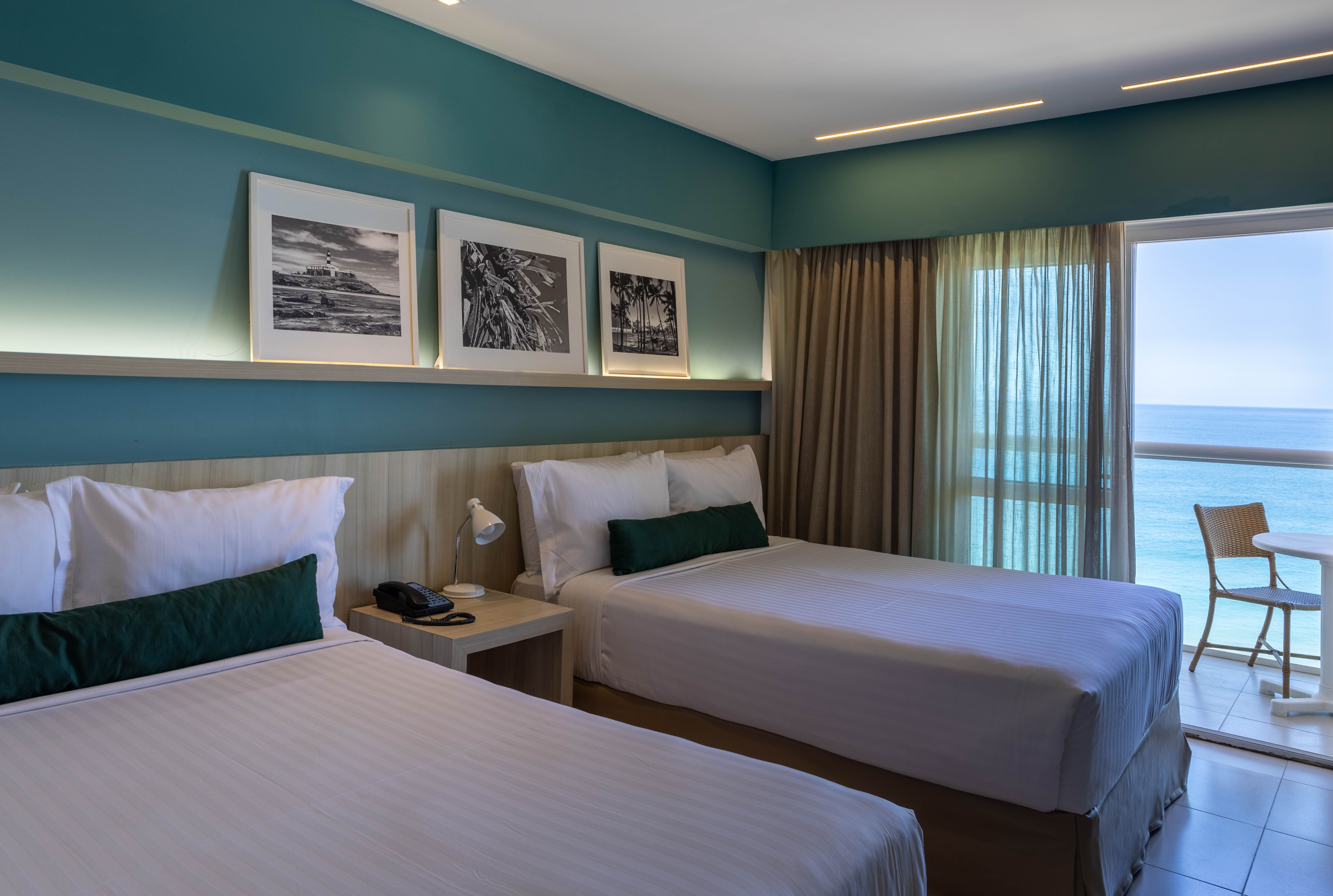 Quadruple Deluxe Sea View