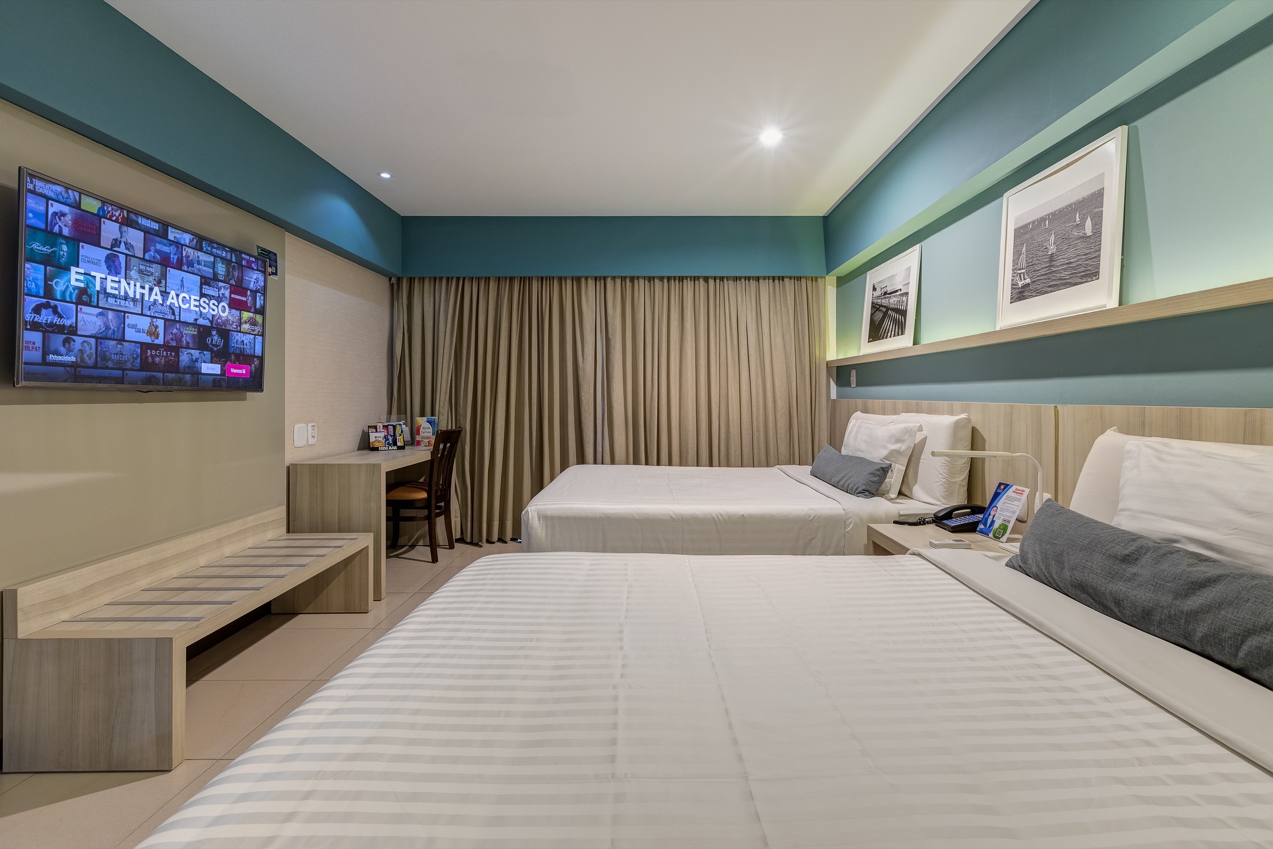 Quadruple Side Sea View