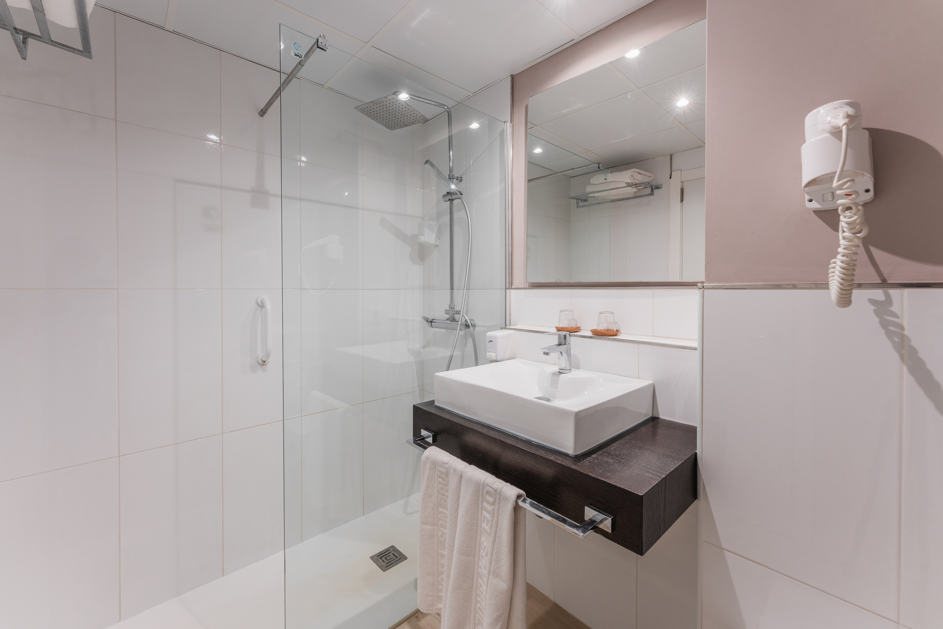 Double or Twin Superior Sea View