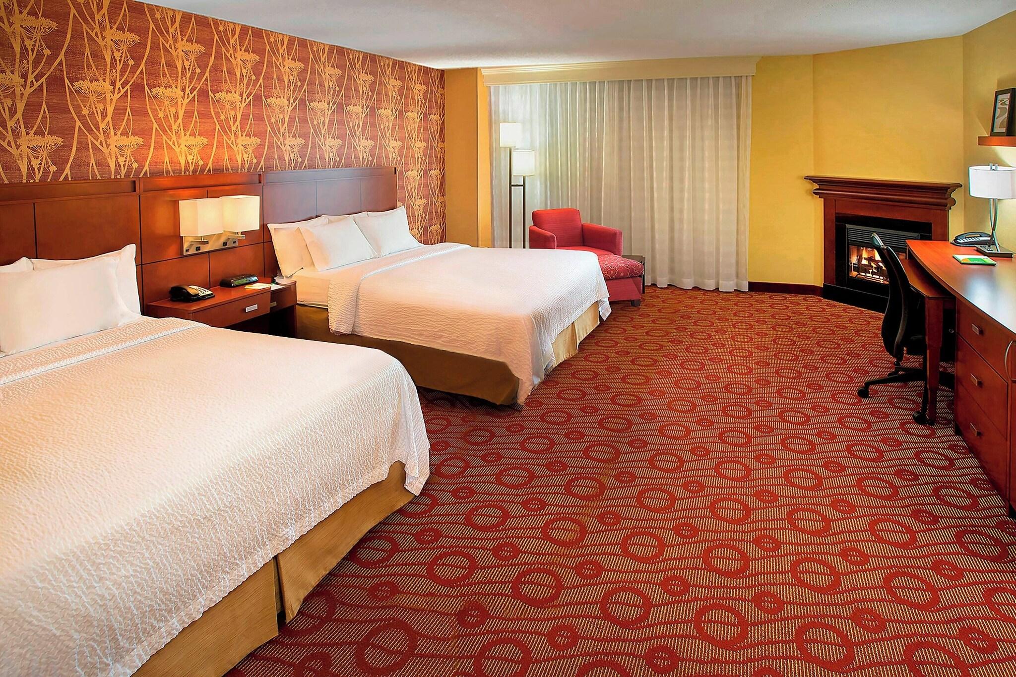 Quadruple Two Queen Beds