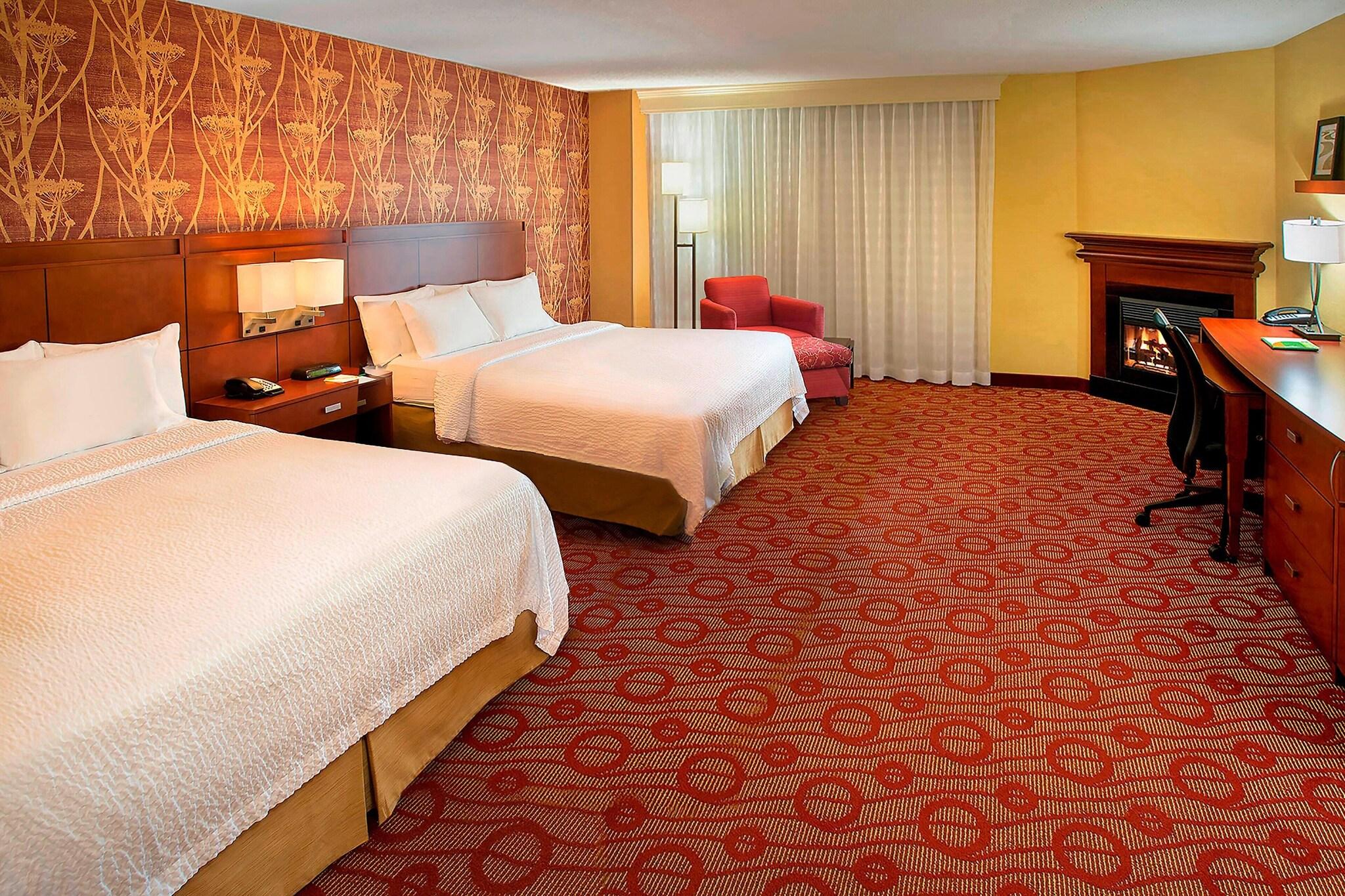 Double Two Queen Beds