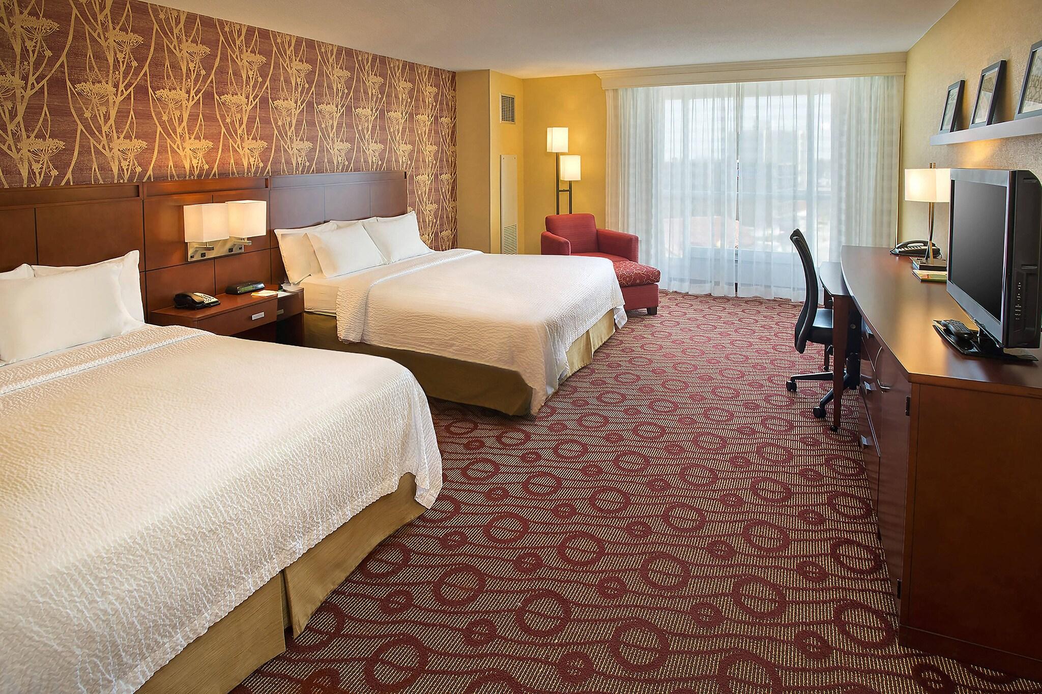 Double Two Queen Beds