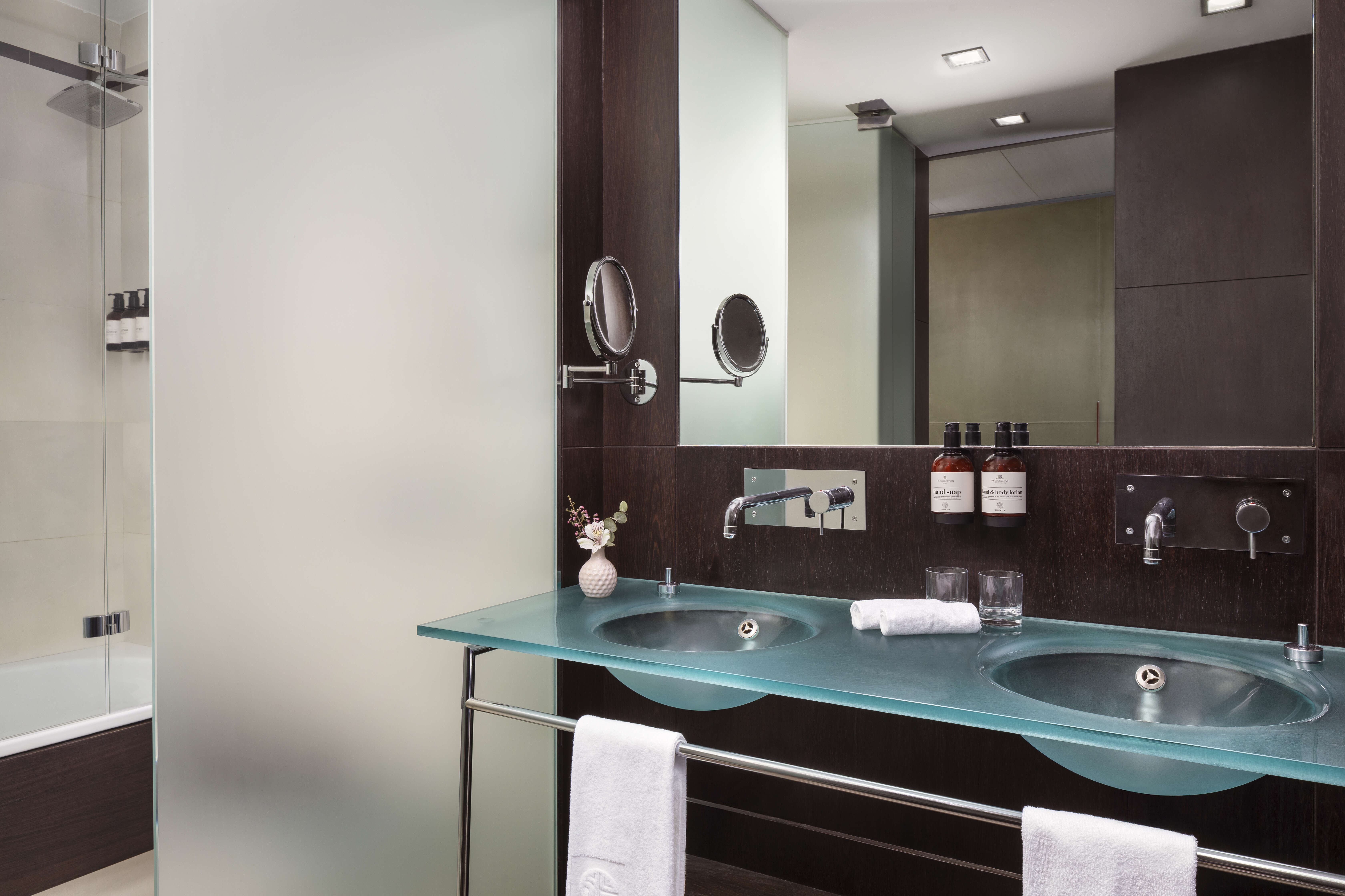 Double or Twin Superior