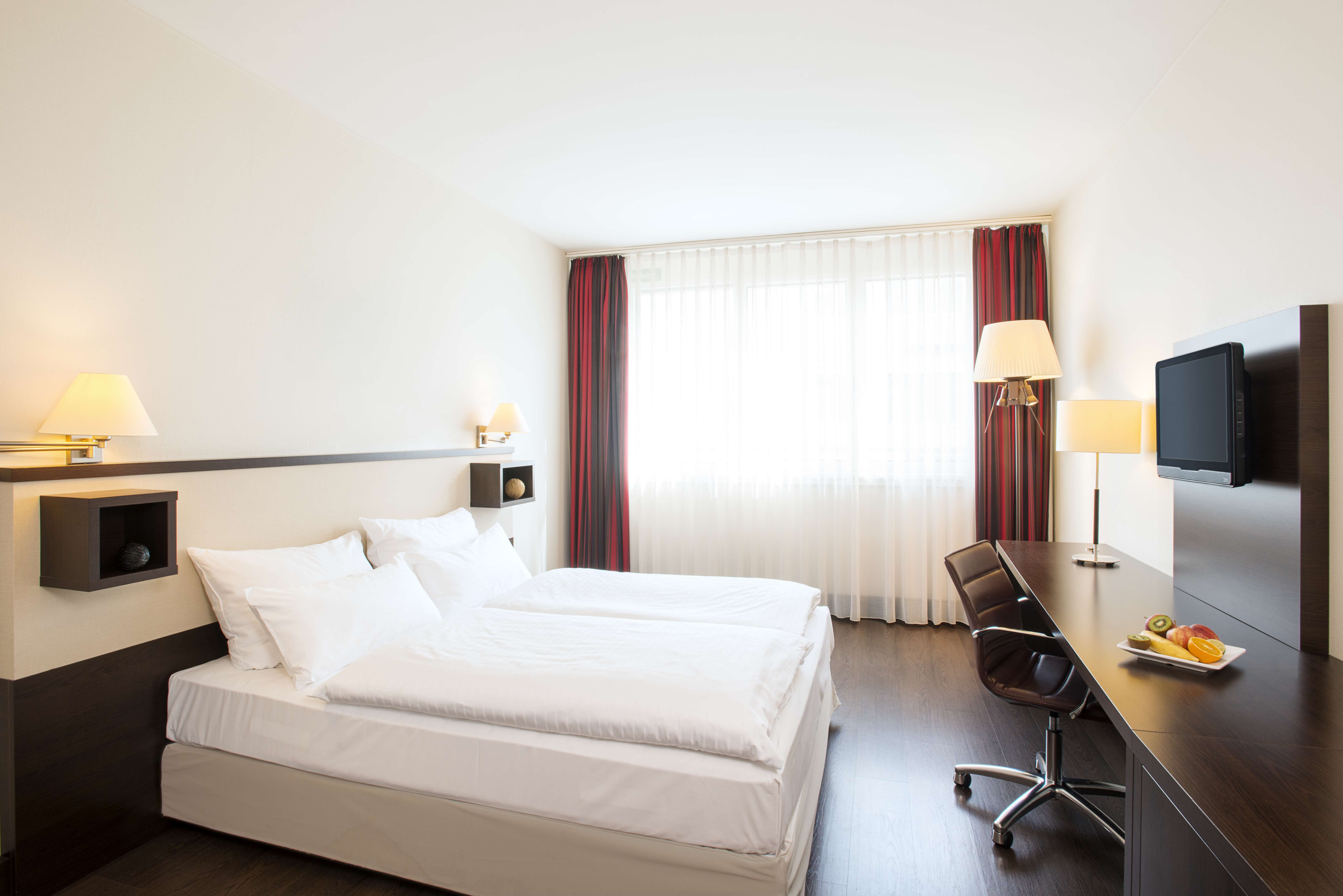 Family Room Capacity 3