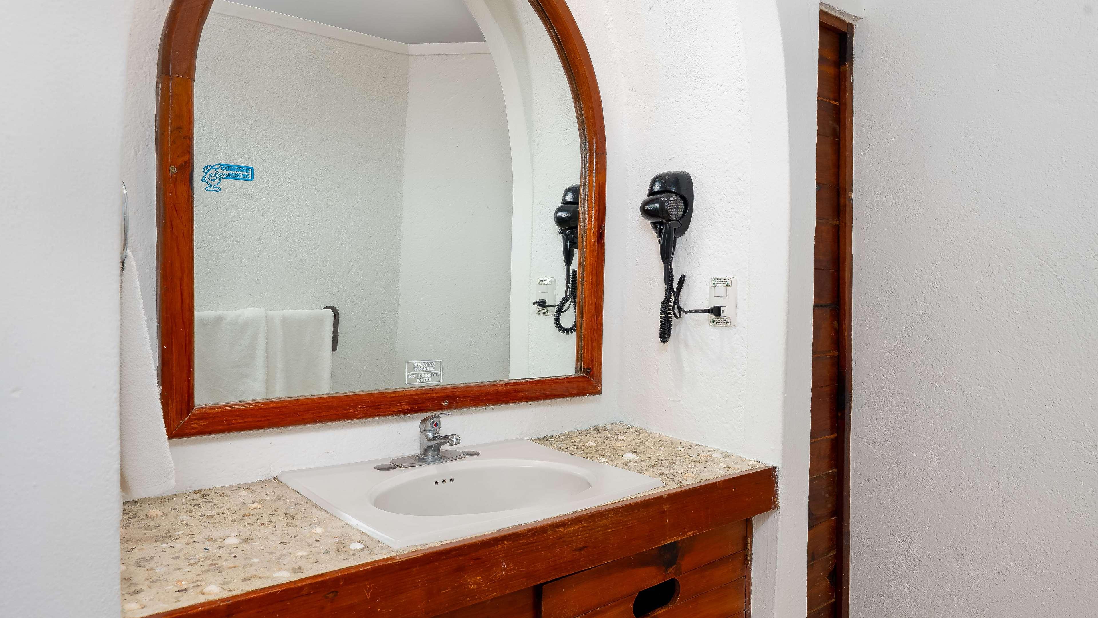 Suite Queen Size Bed