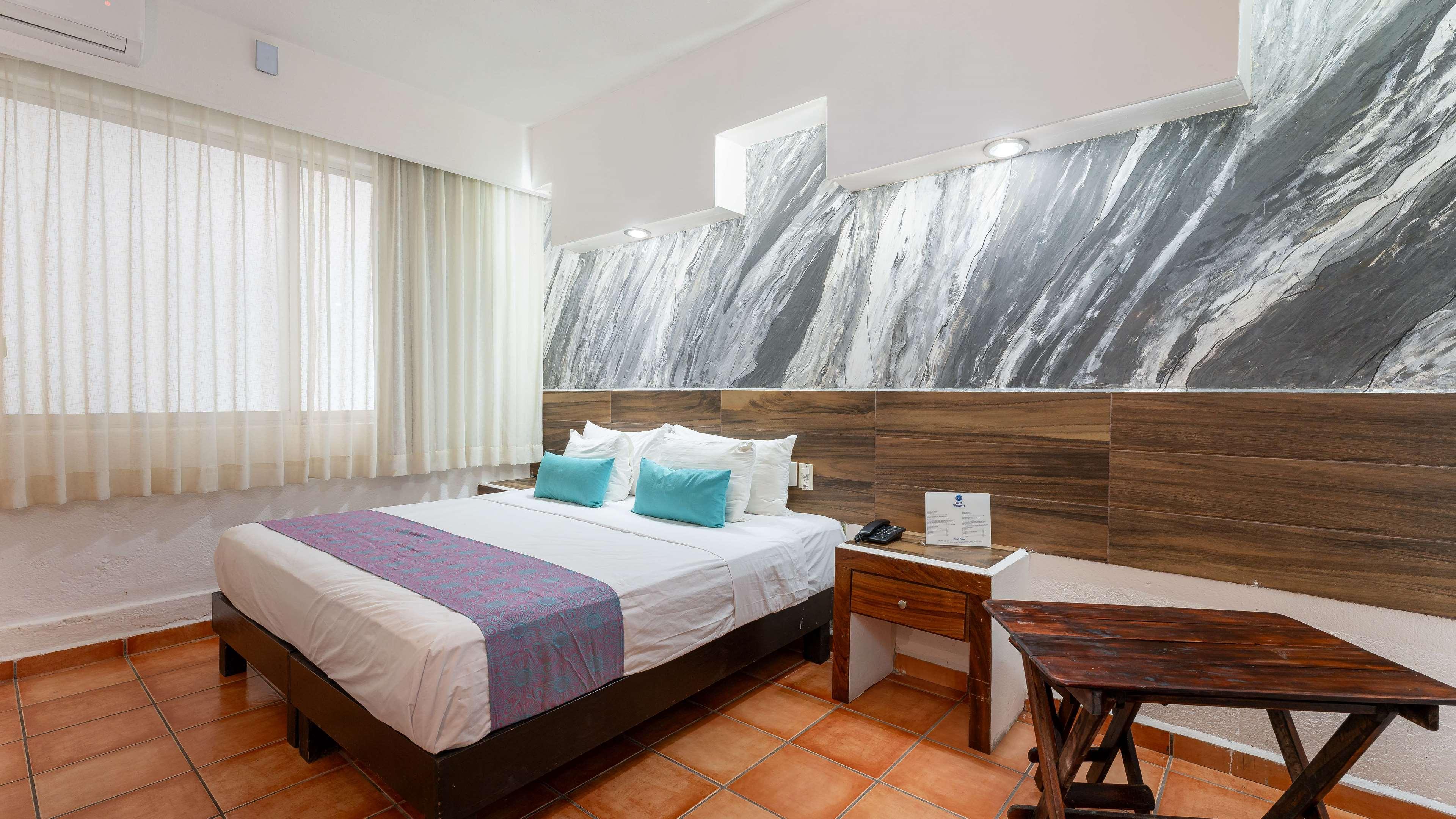 Double King Bed Non Smoking