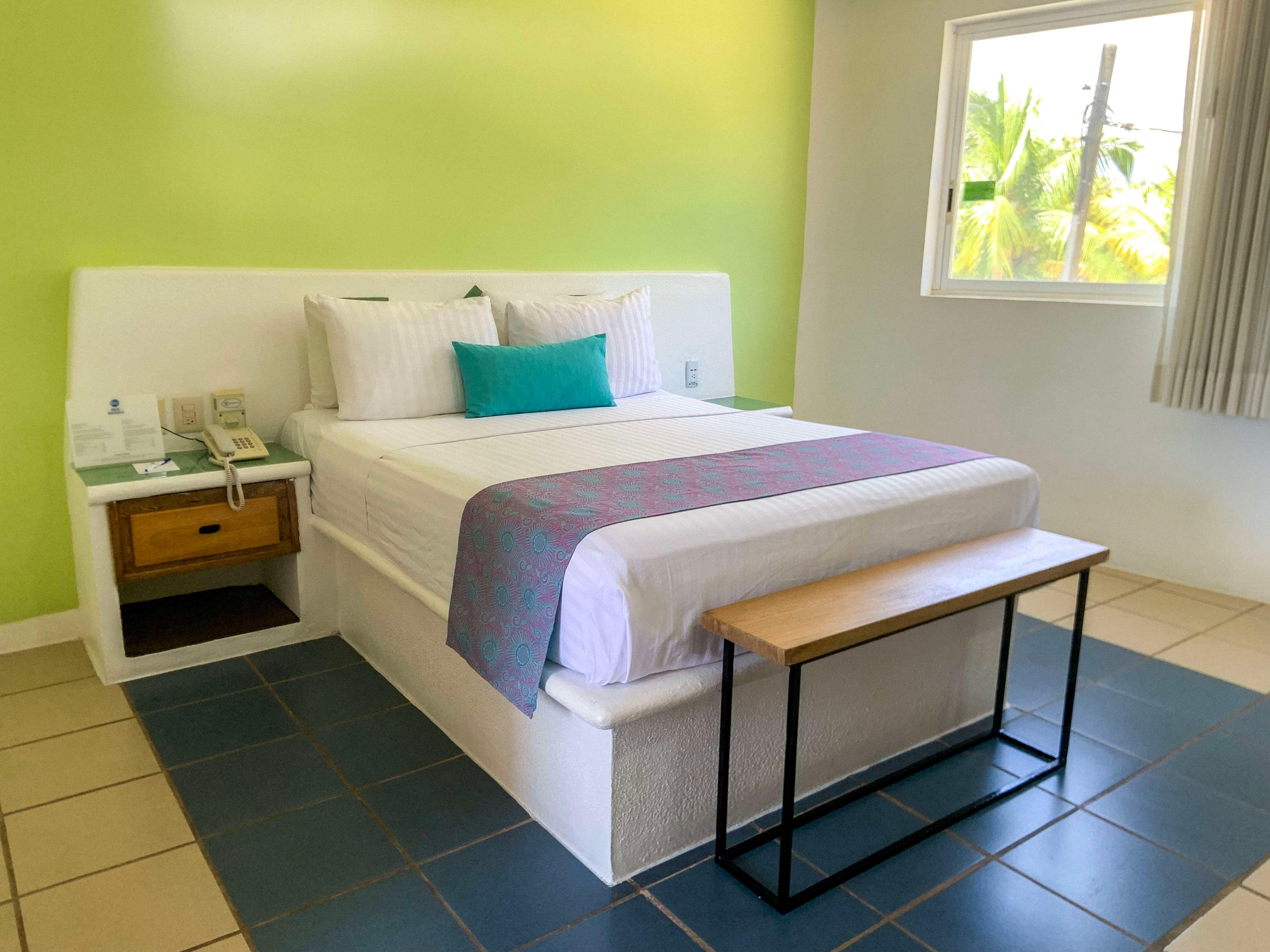 Double King Bed Non Smoking