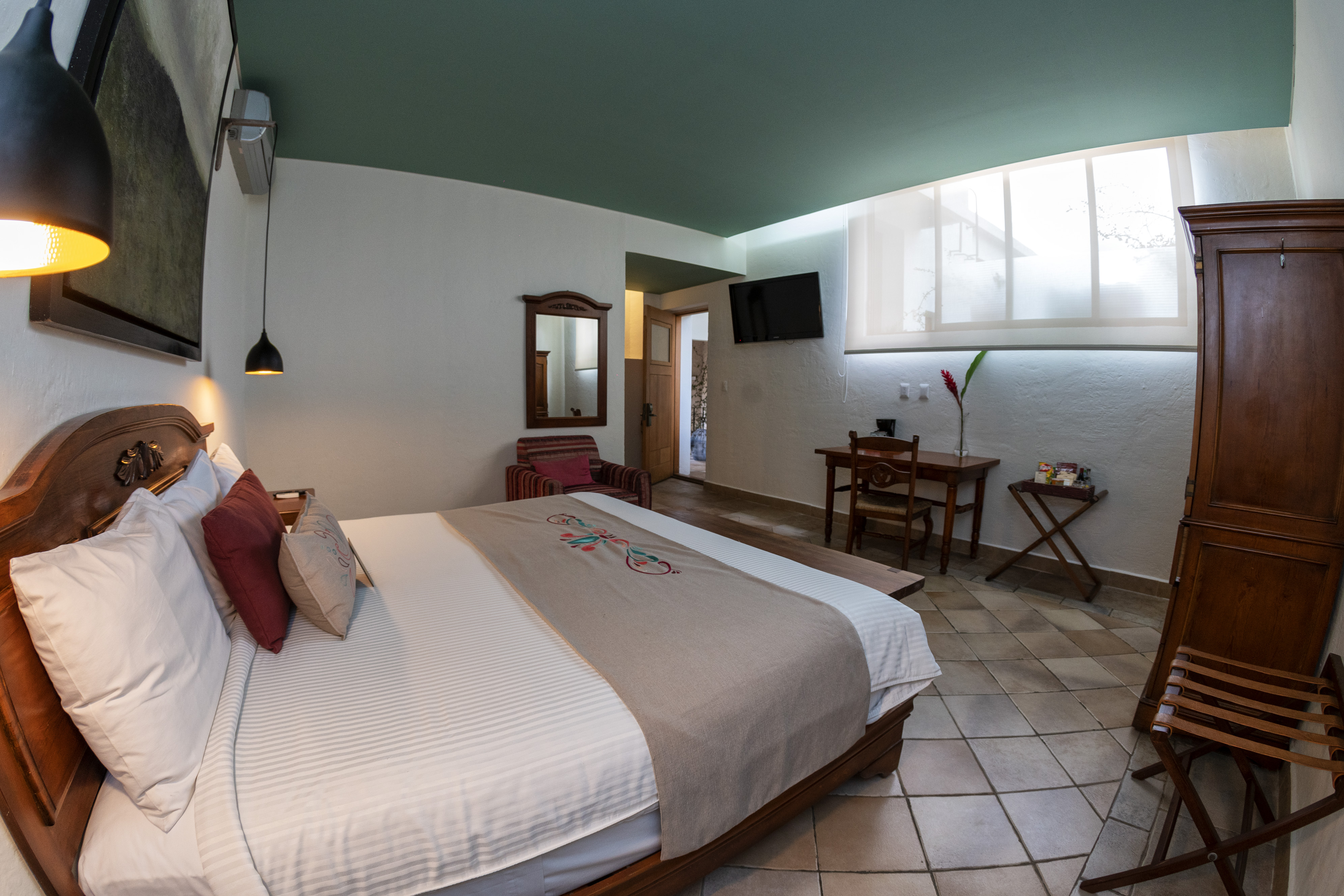 Double Superior King Bed